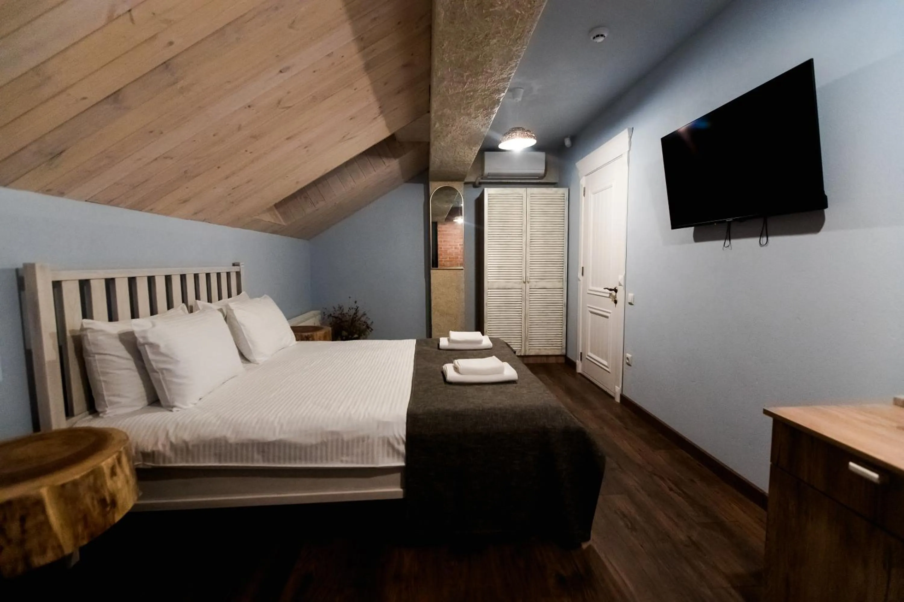 Bed in Hotel Kazak Club