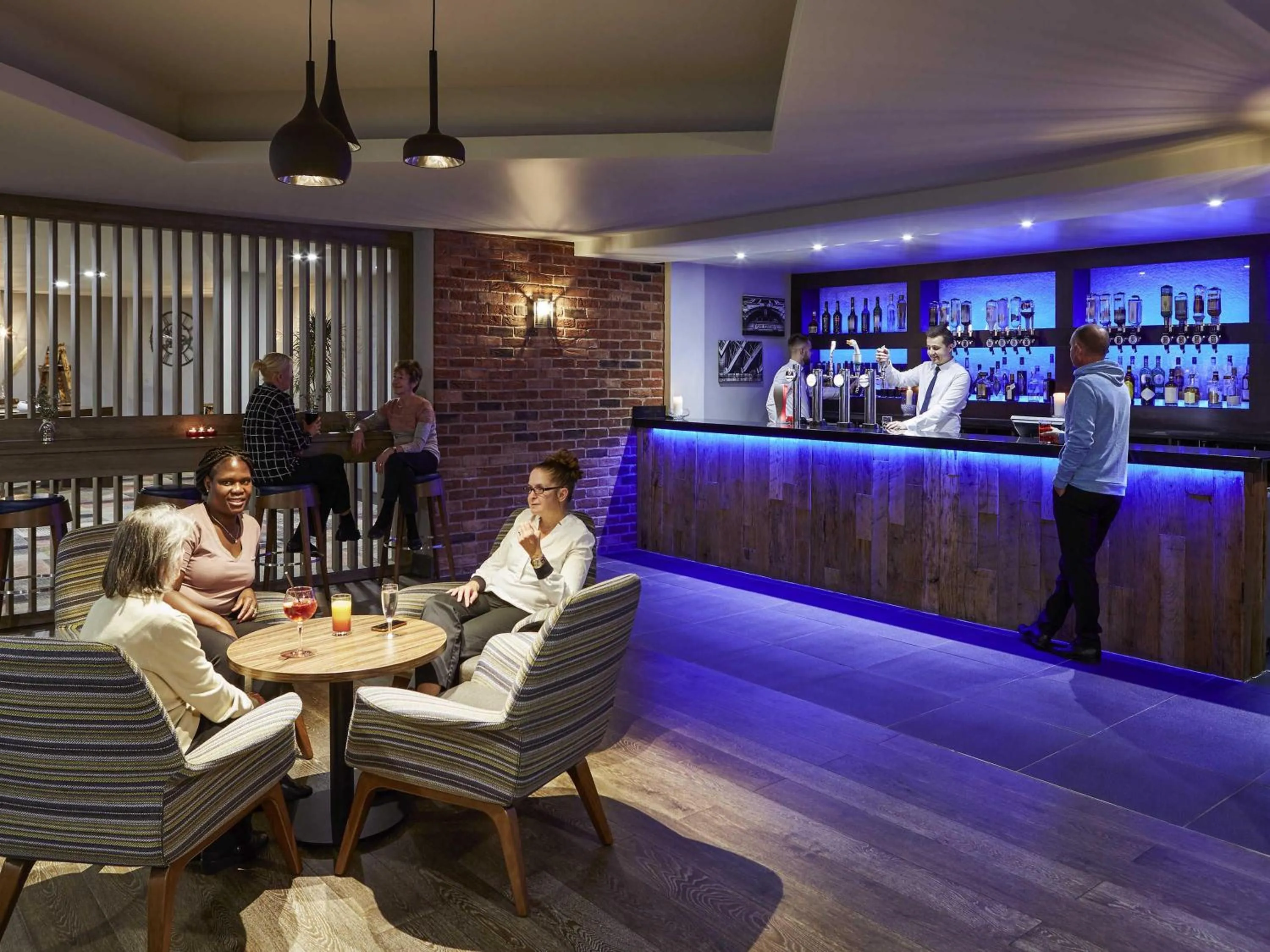 Lounge or bar in Novotel Manchester West