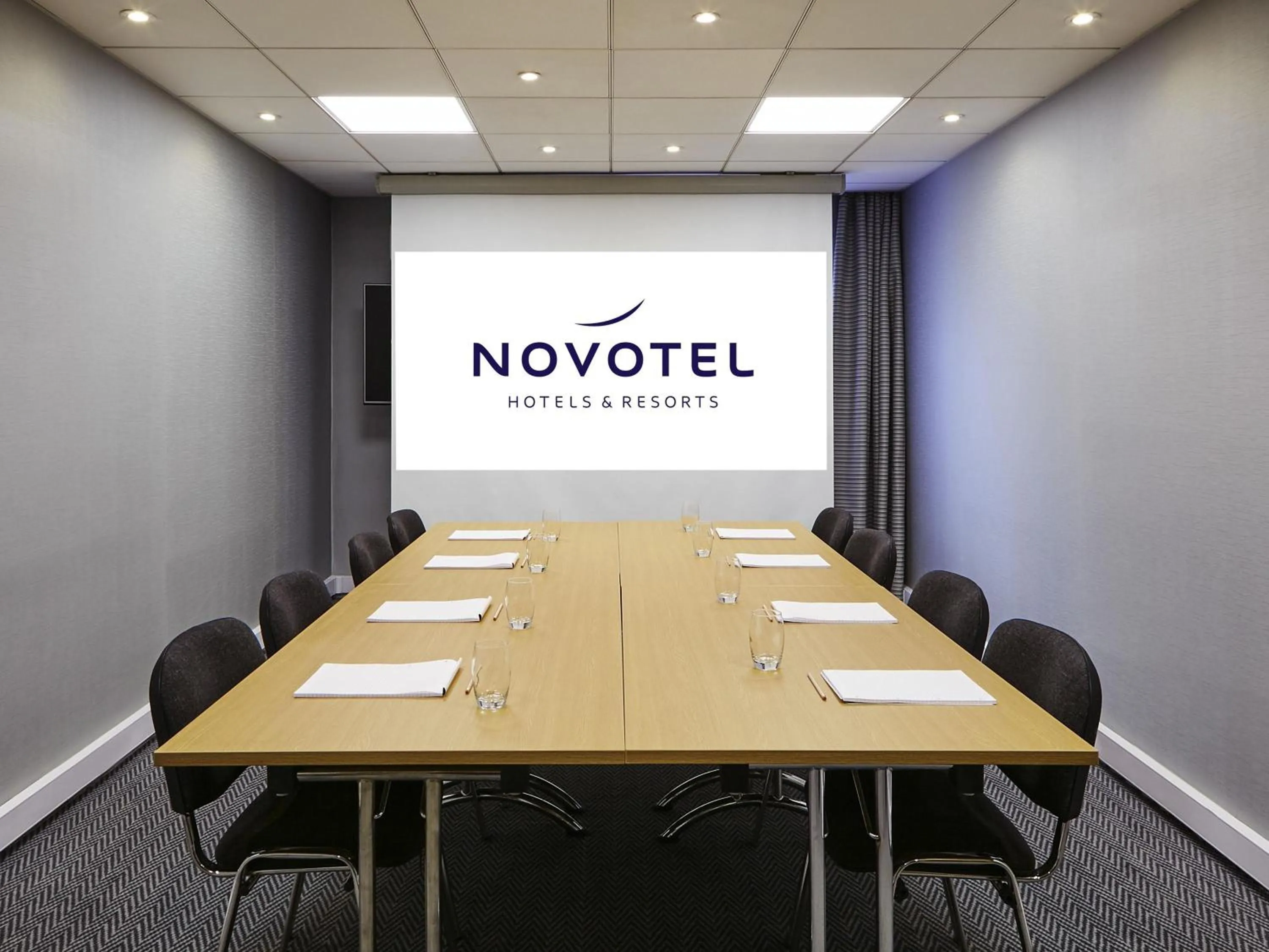 Meeting/conference room in Novotel Manchester West
