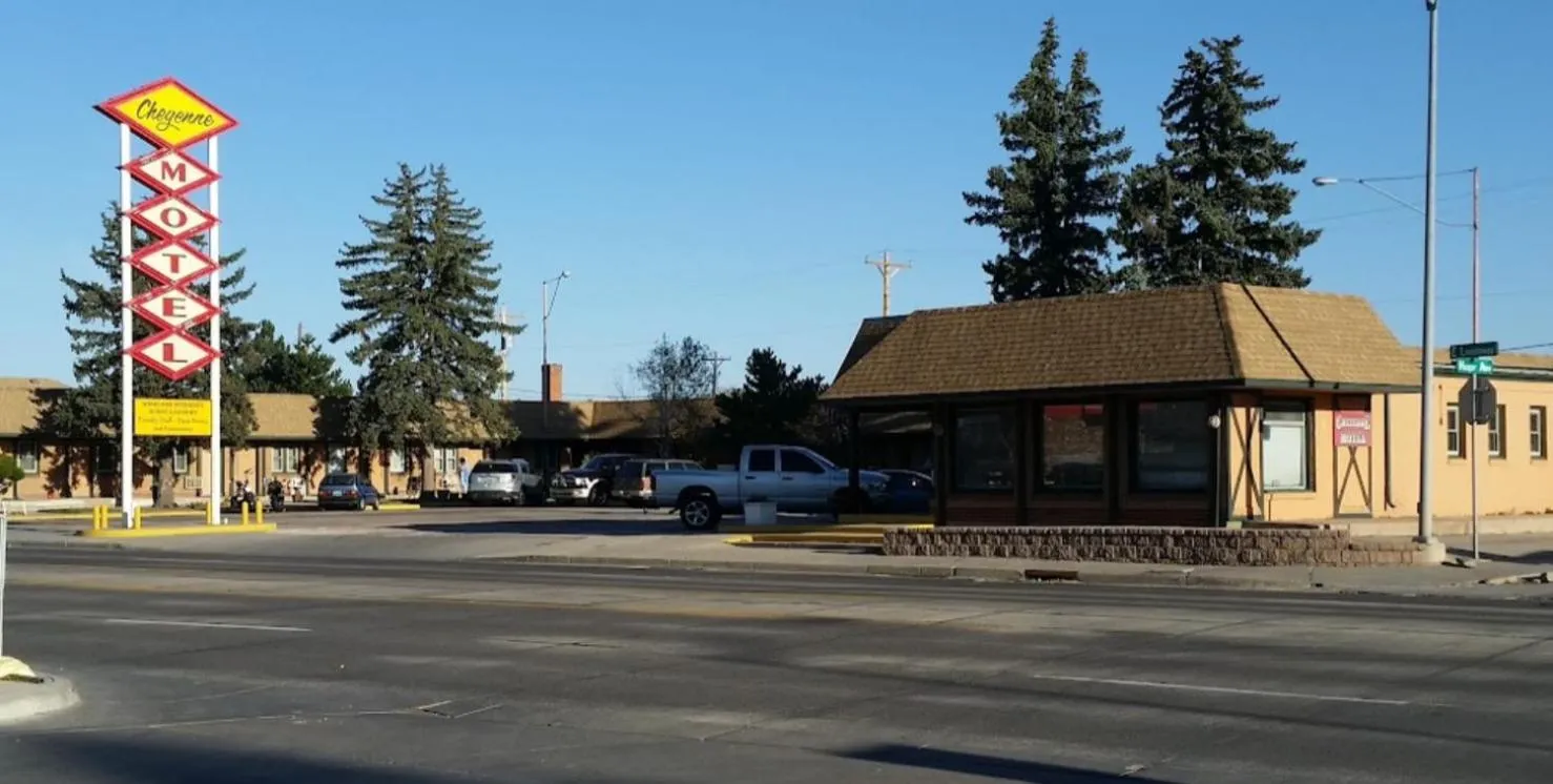 Property building in Cheyenne Motel