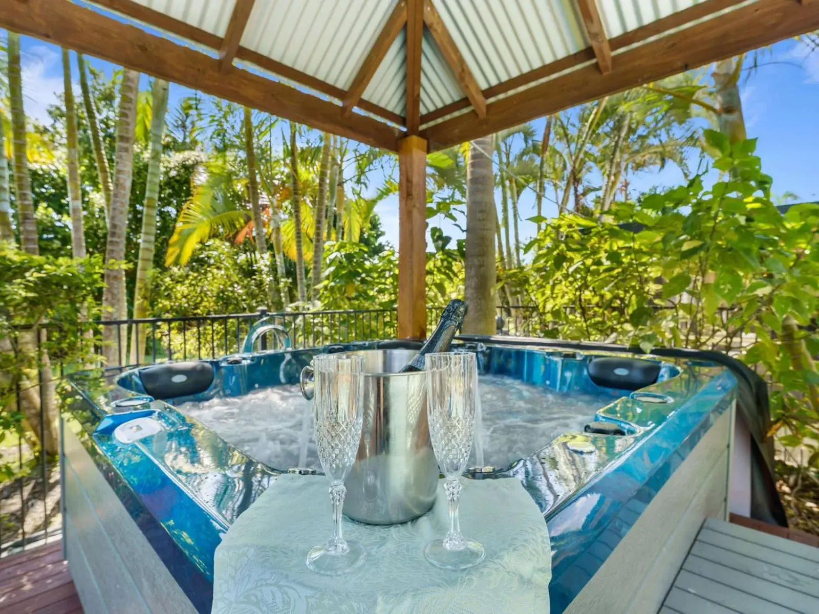 Synergy Beachside Nudist Retreat Synergy Beachside Nudist Retreat