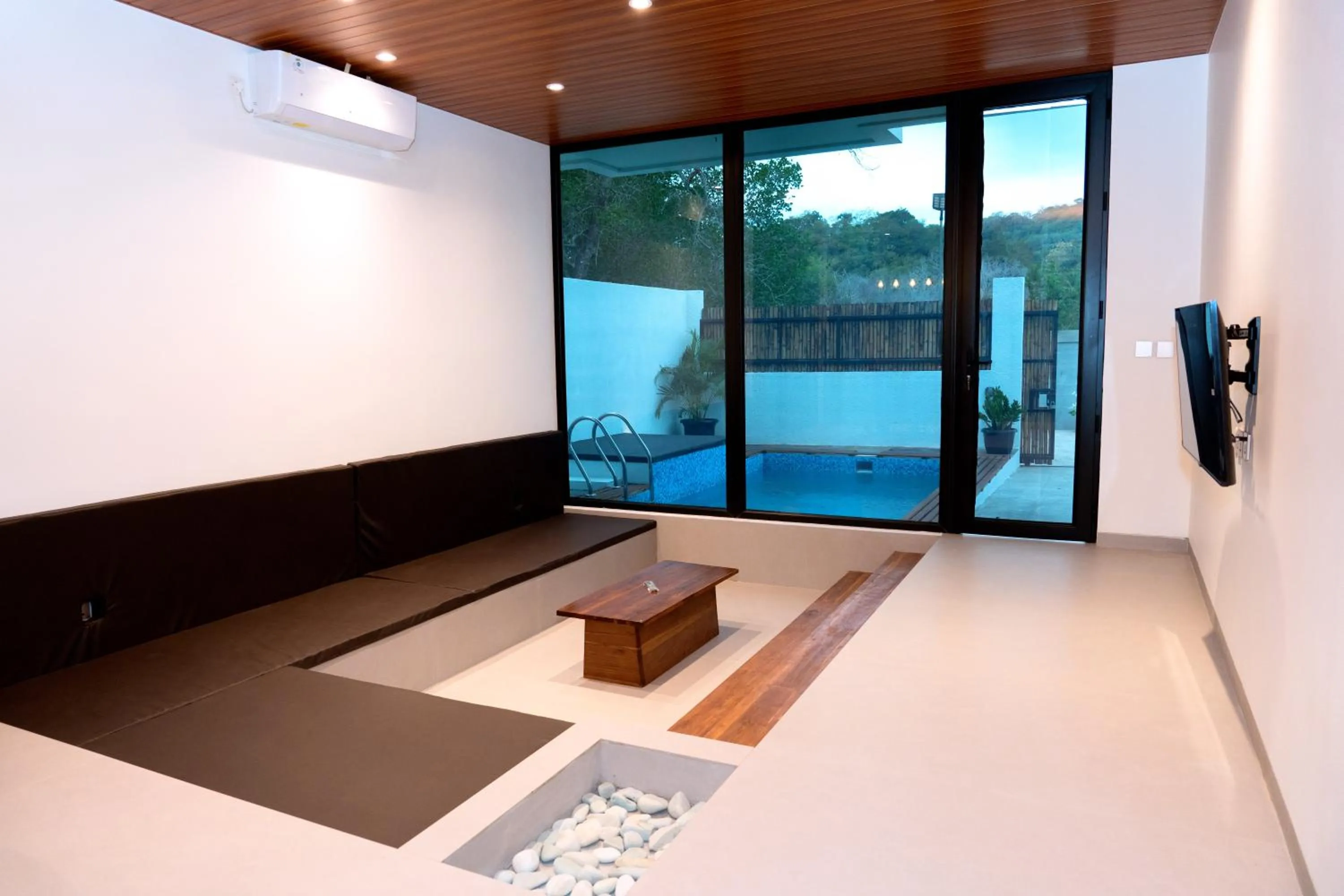 Two-Bedroom Villa in Losbaba Komodo Villa