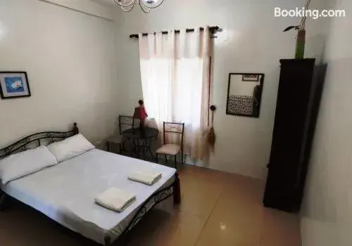 Bed in Bluewaves Resort - Basdaku by Hiverooms Bed in Bluewaves Resort - Basdaku by Hiverooms