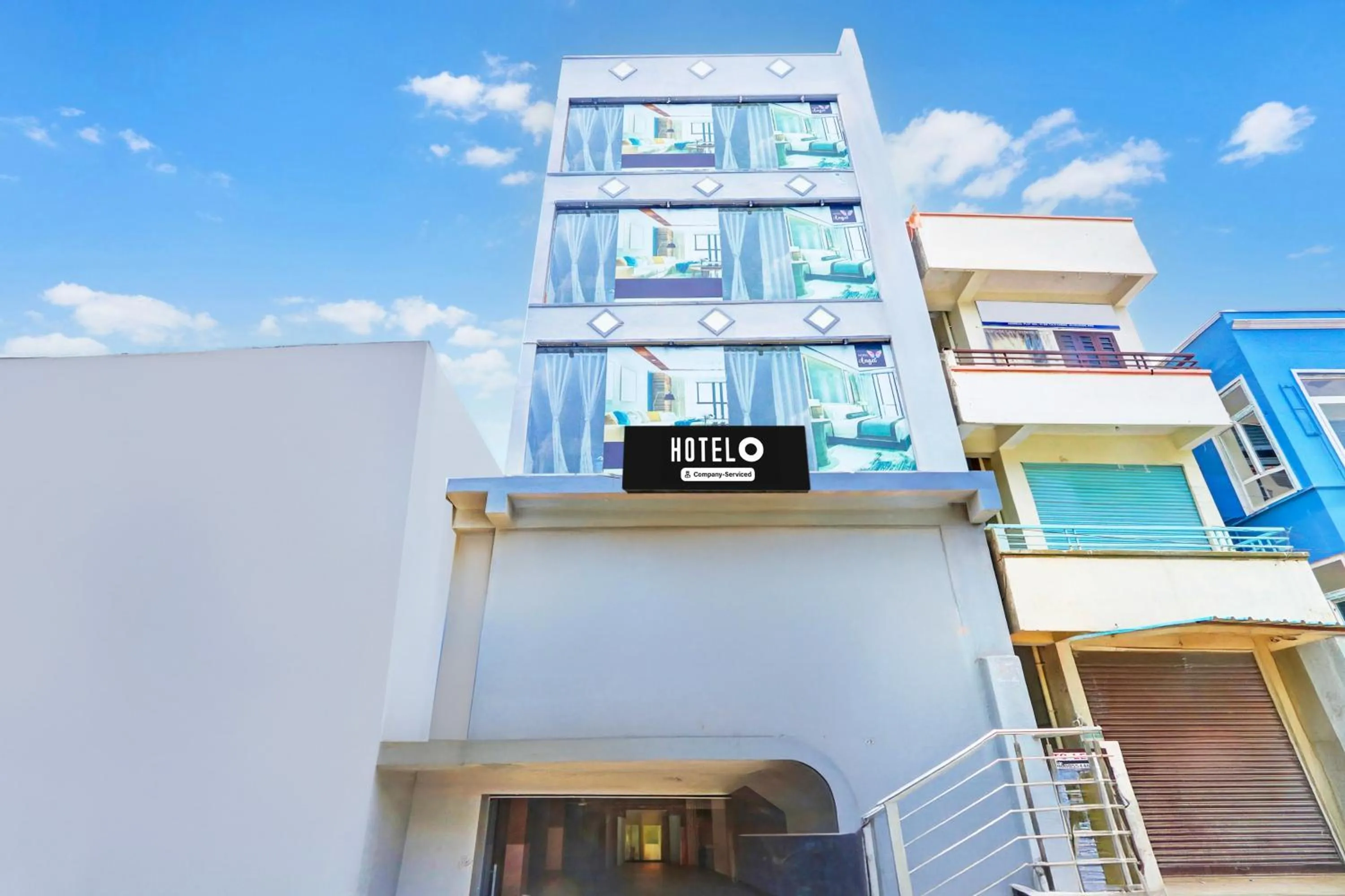 Facade/entrance in Super Hotel O Karmanghat Near TKR khaman