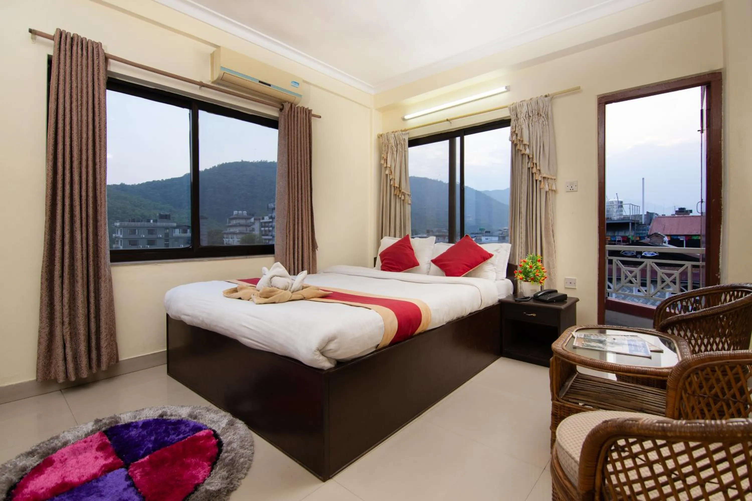 Bed in Hotel Nomad Inn