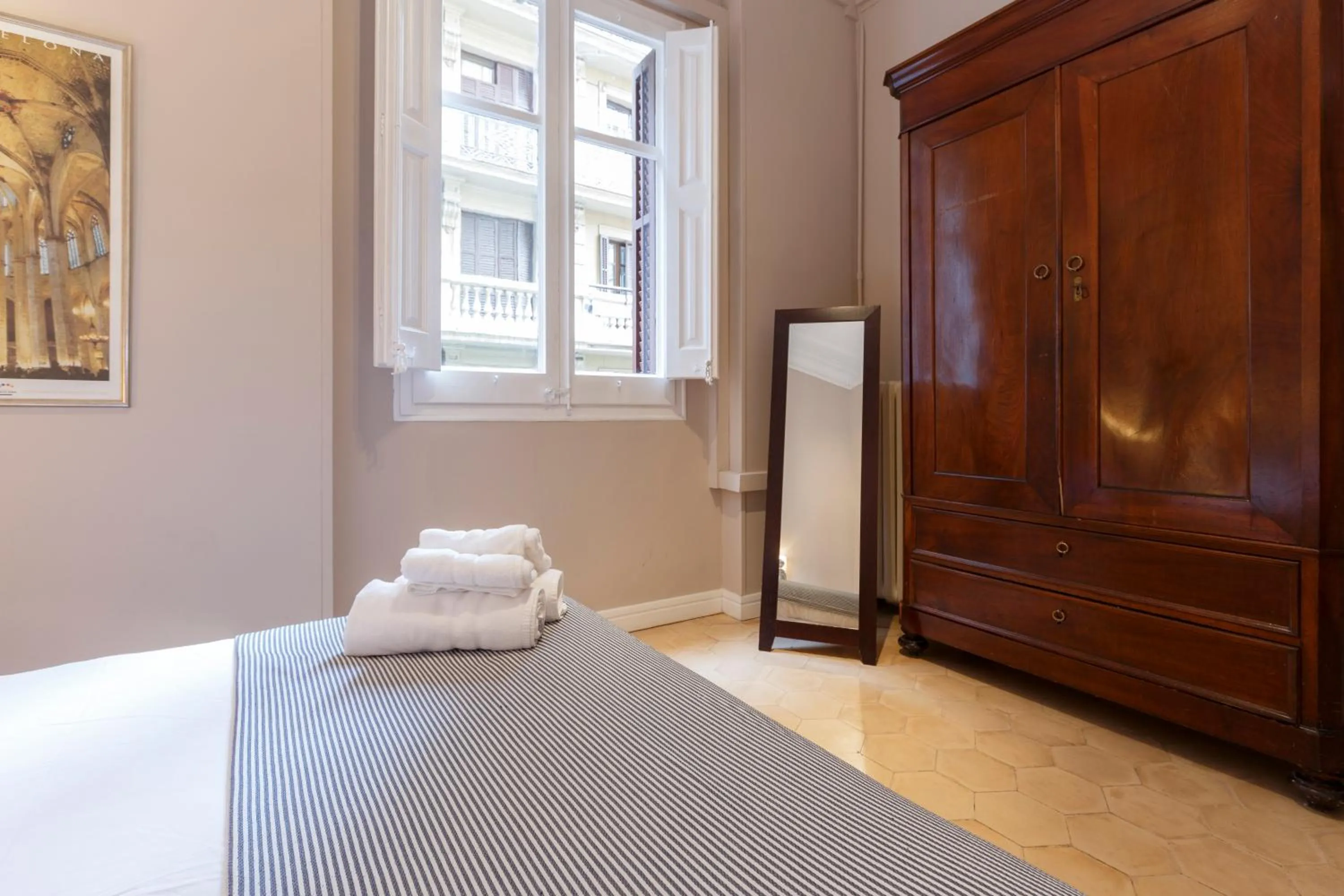 Bedroom, Bed in AinB B&B Born-Via Laietana