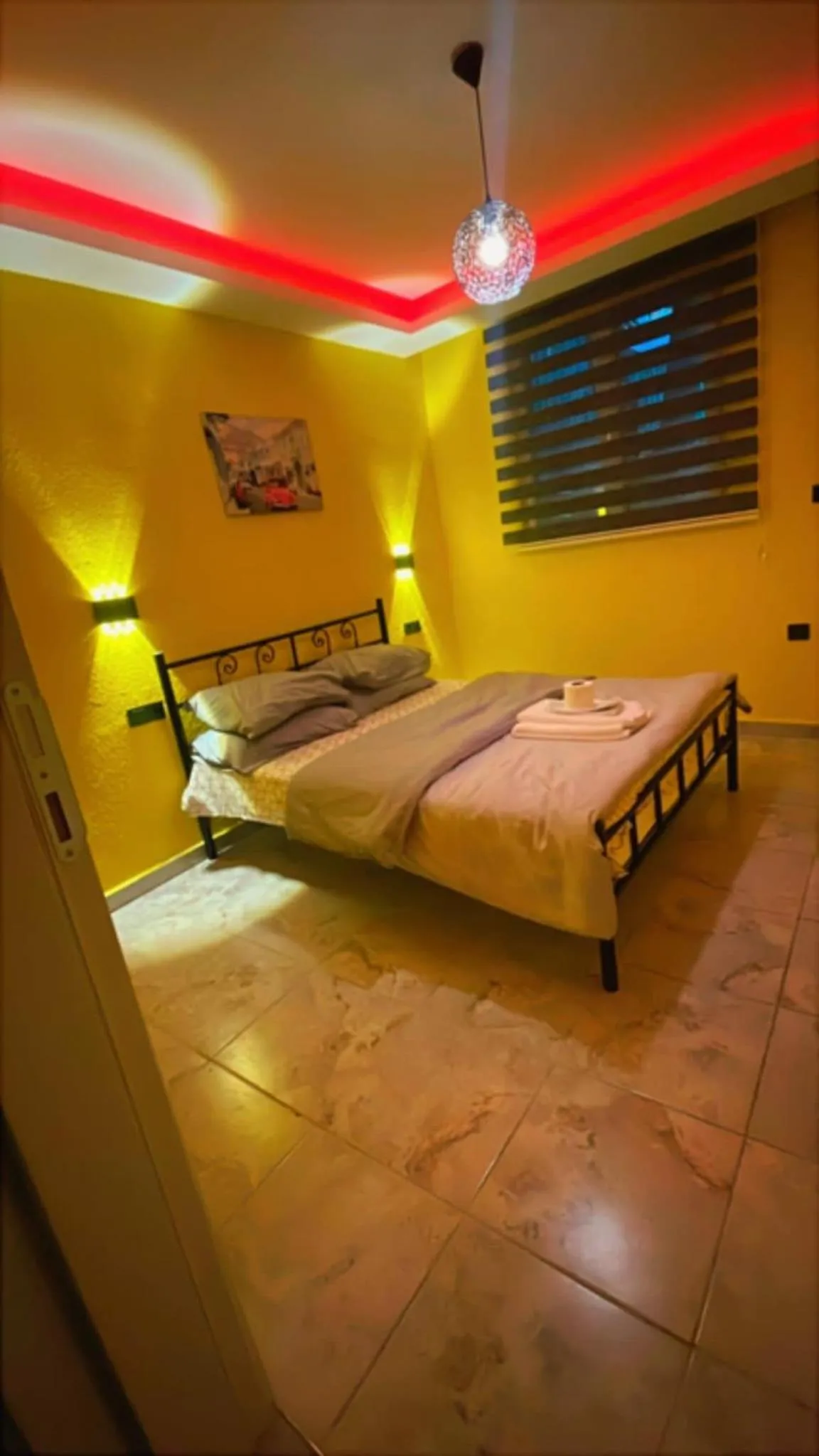 Bed in Taksim academie house