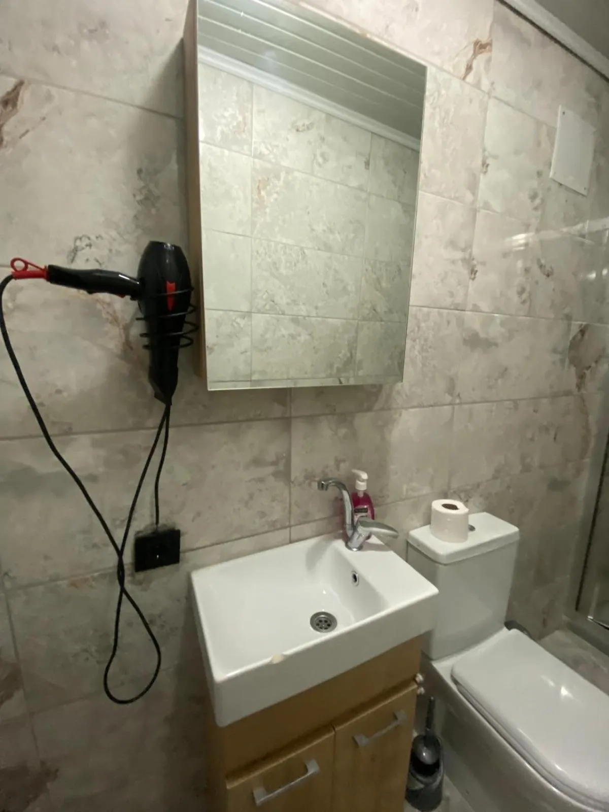 Shower in Taksim academie house