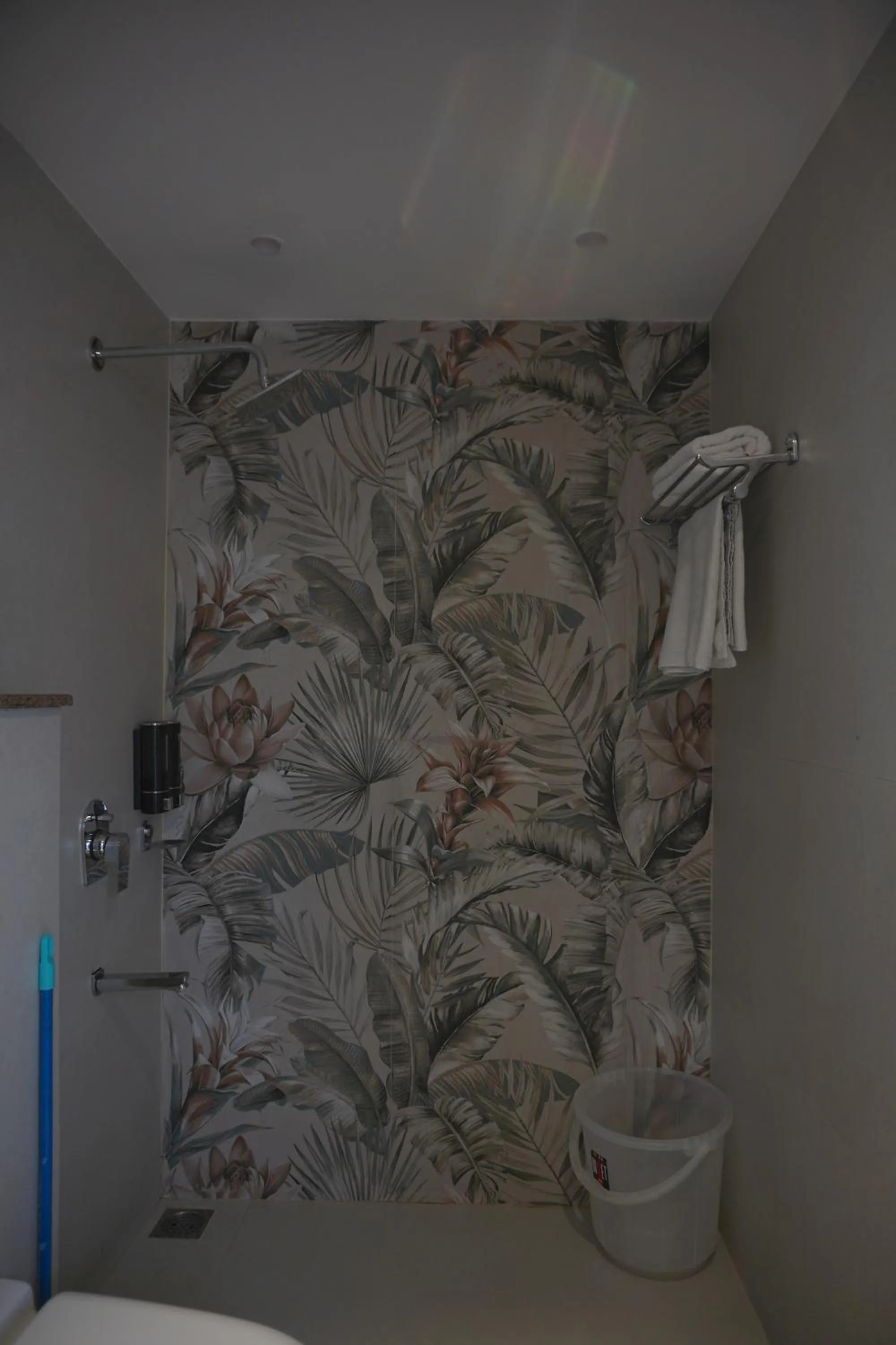 Shower in Sangam by Stotrak, Jhula Ghar Mussoorie