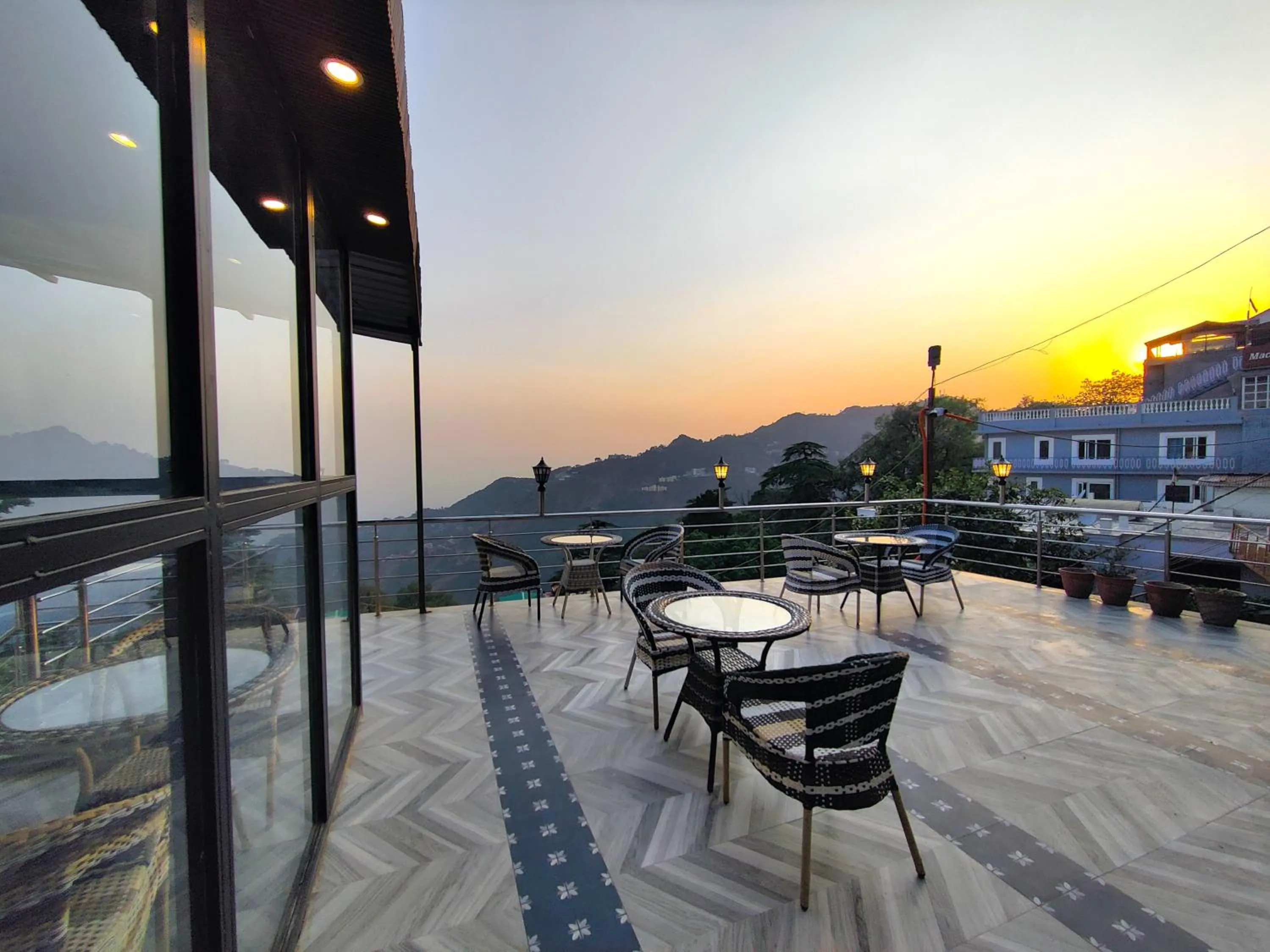 Restaurant/places to eat in Sangam by Stotrak, Jhula Ghar Mussoorie