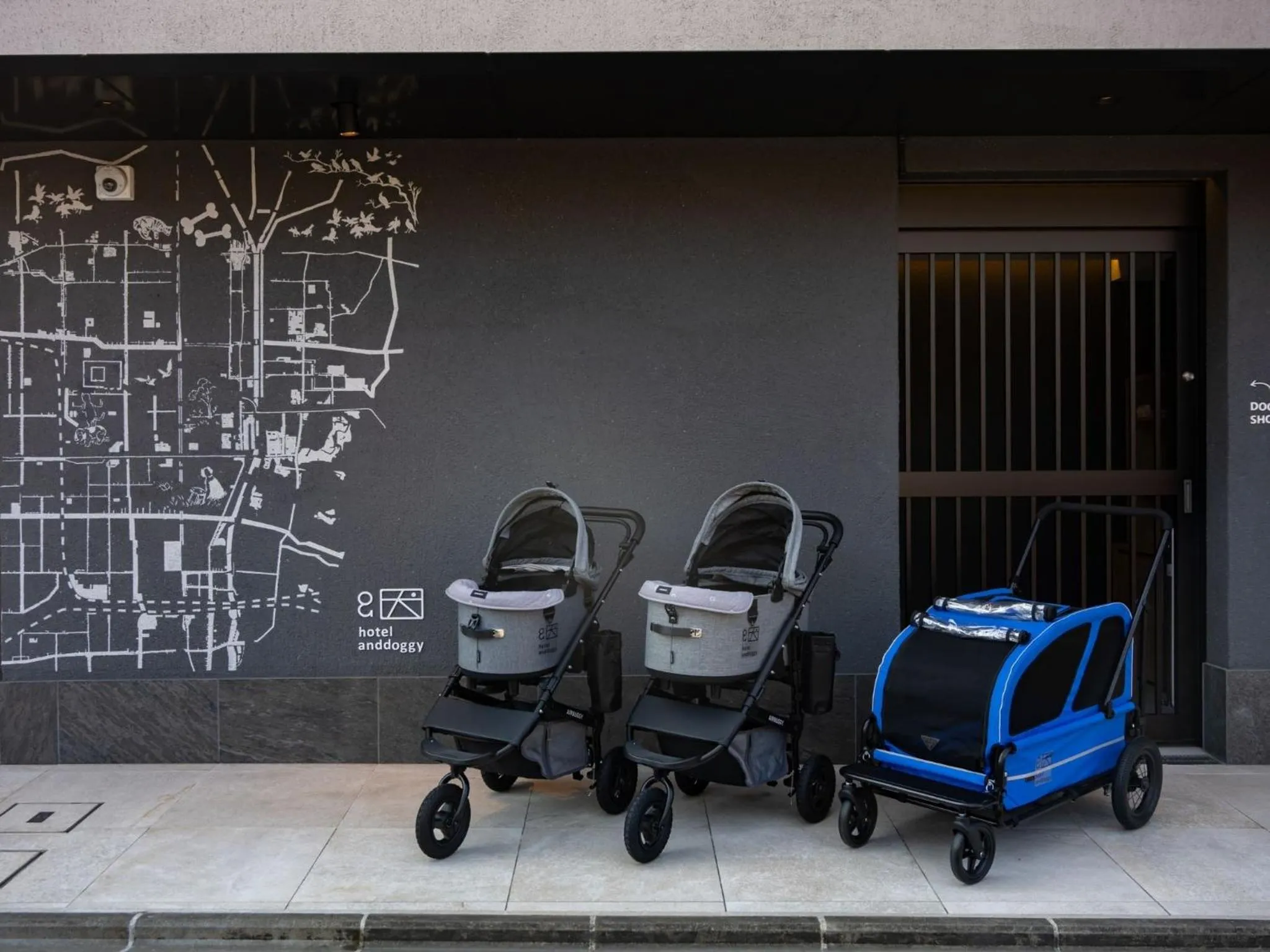 hotel anddoggy Kyoto Nijo