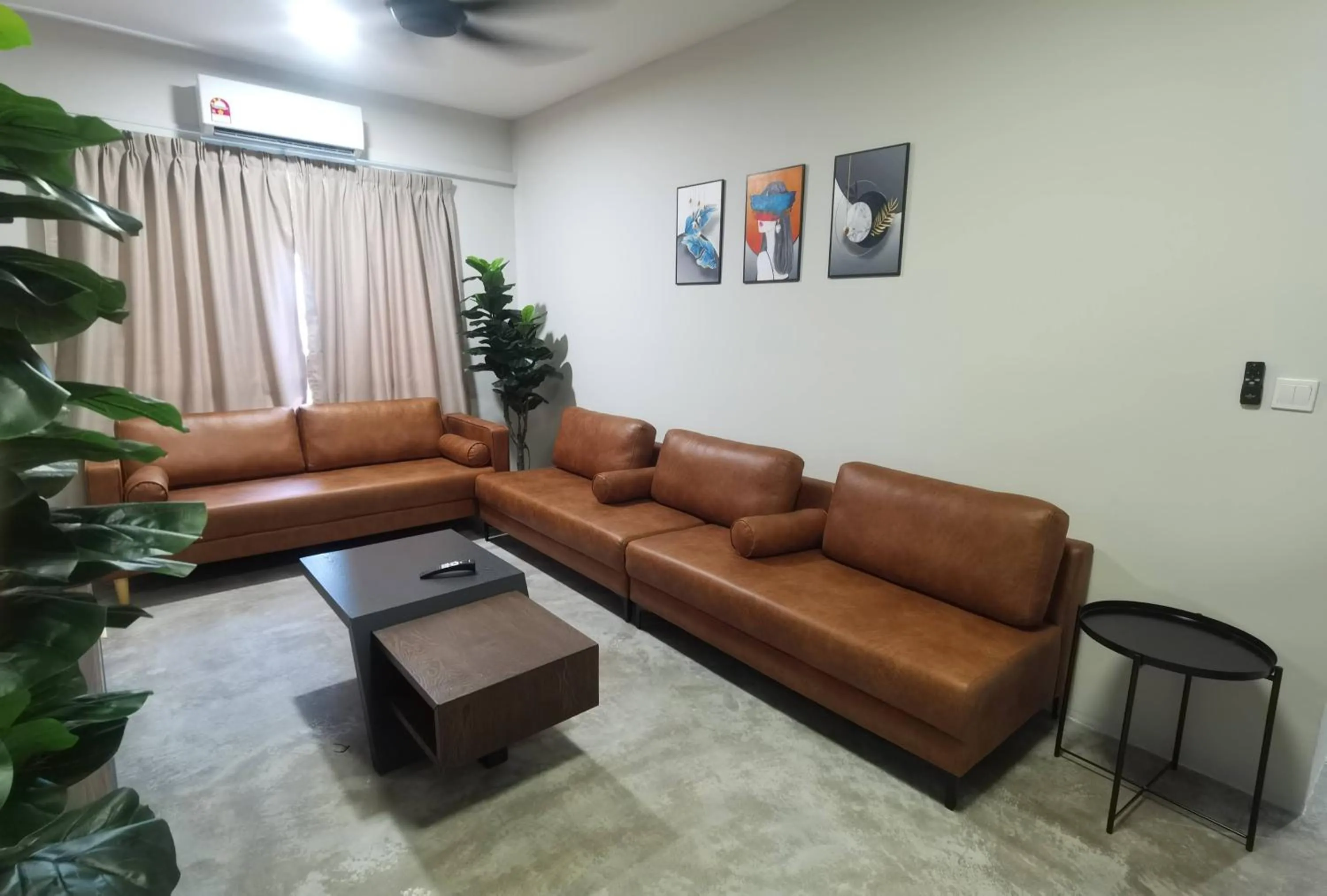 Mahkota Cheras 3R 2parking 8pax Comfy Sofa&Bed