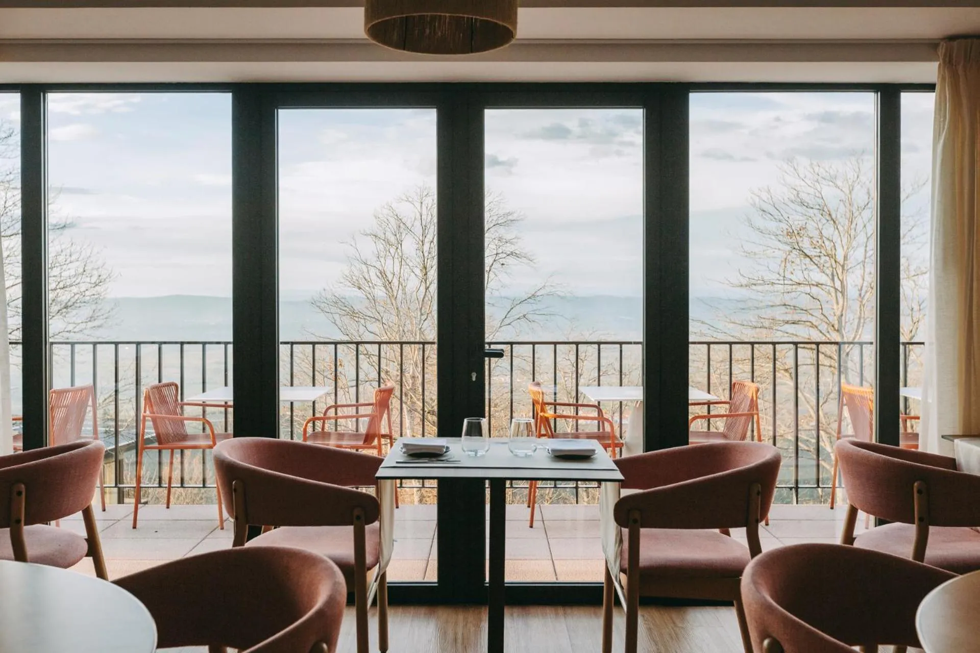 Restaurant/places to eat in Estrela Serenity - Resort