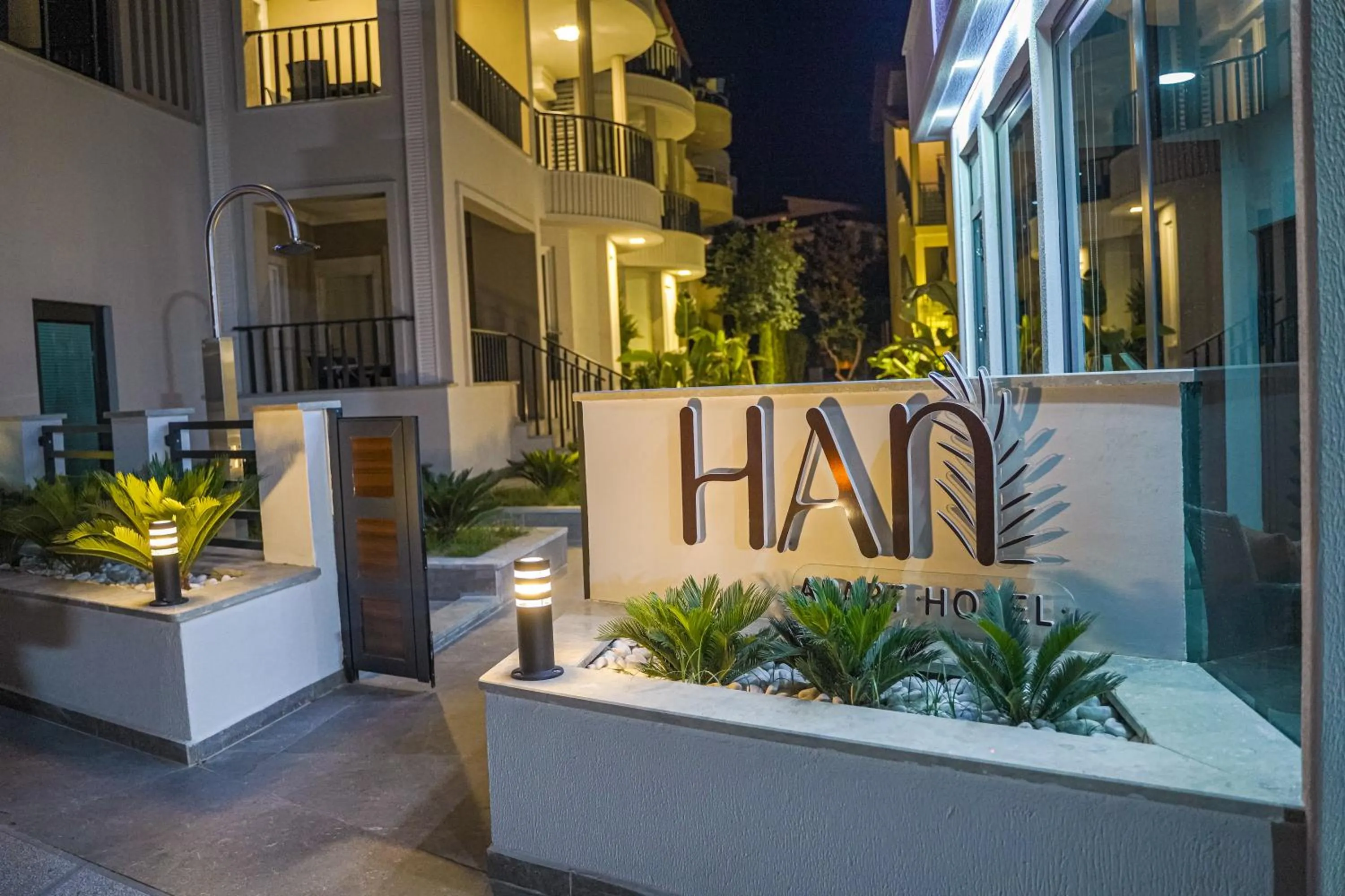 Property building in Han Apart Hotel Side