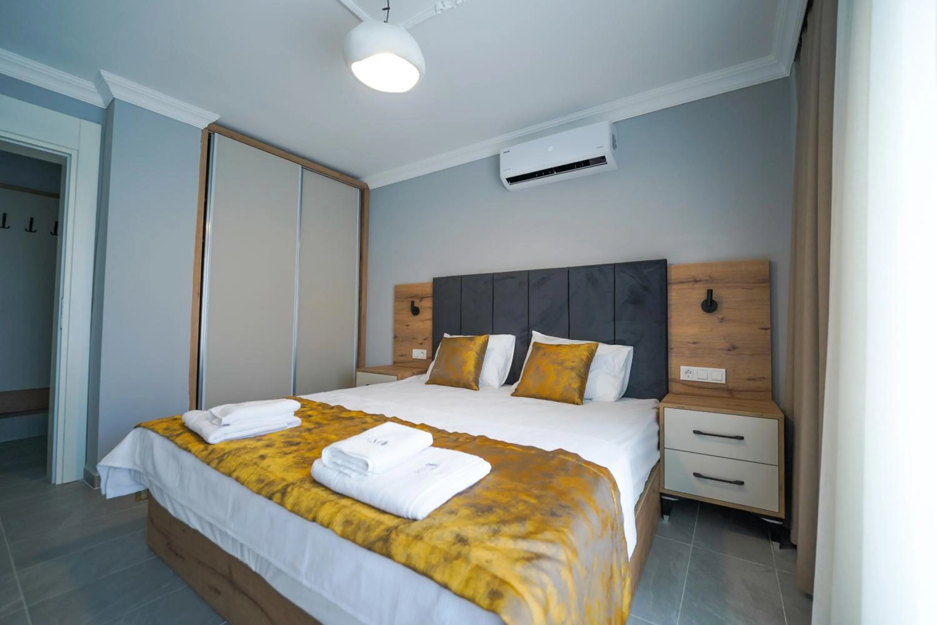 Bed in Han Apart Hotel Side