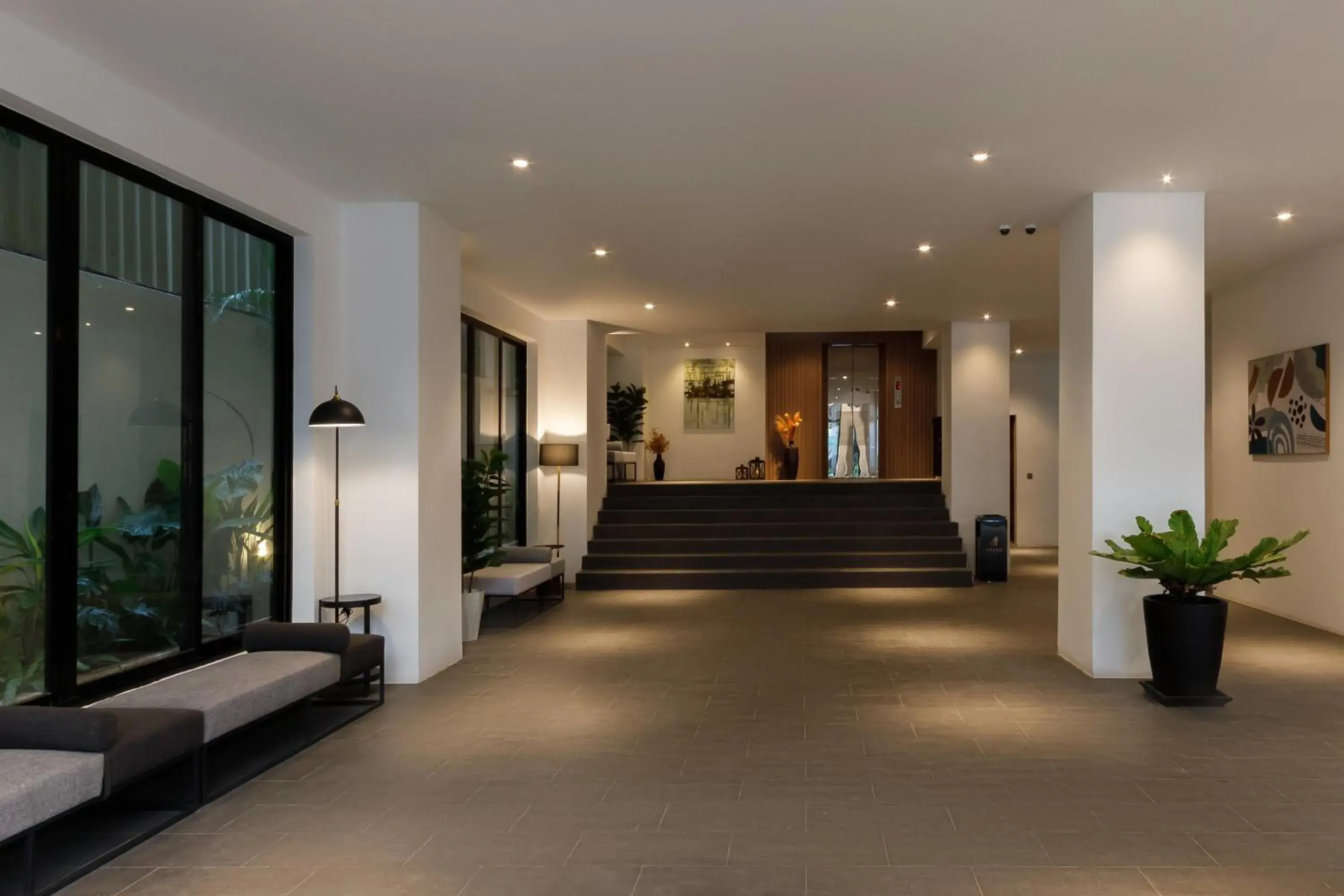 Lobby or reception in WH Hotel 310 Lobby or reception in WH Hotel 310