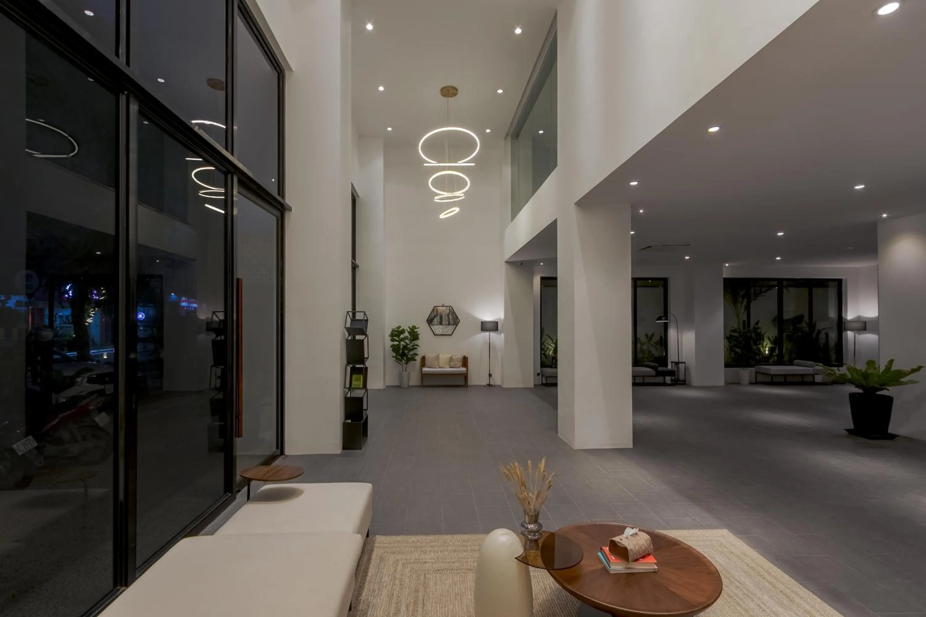 Lobby or reception in WH Hotel 310