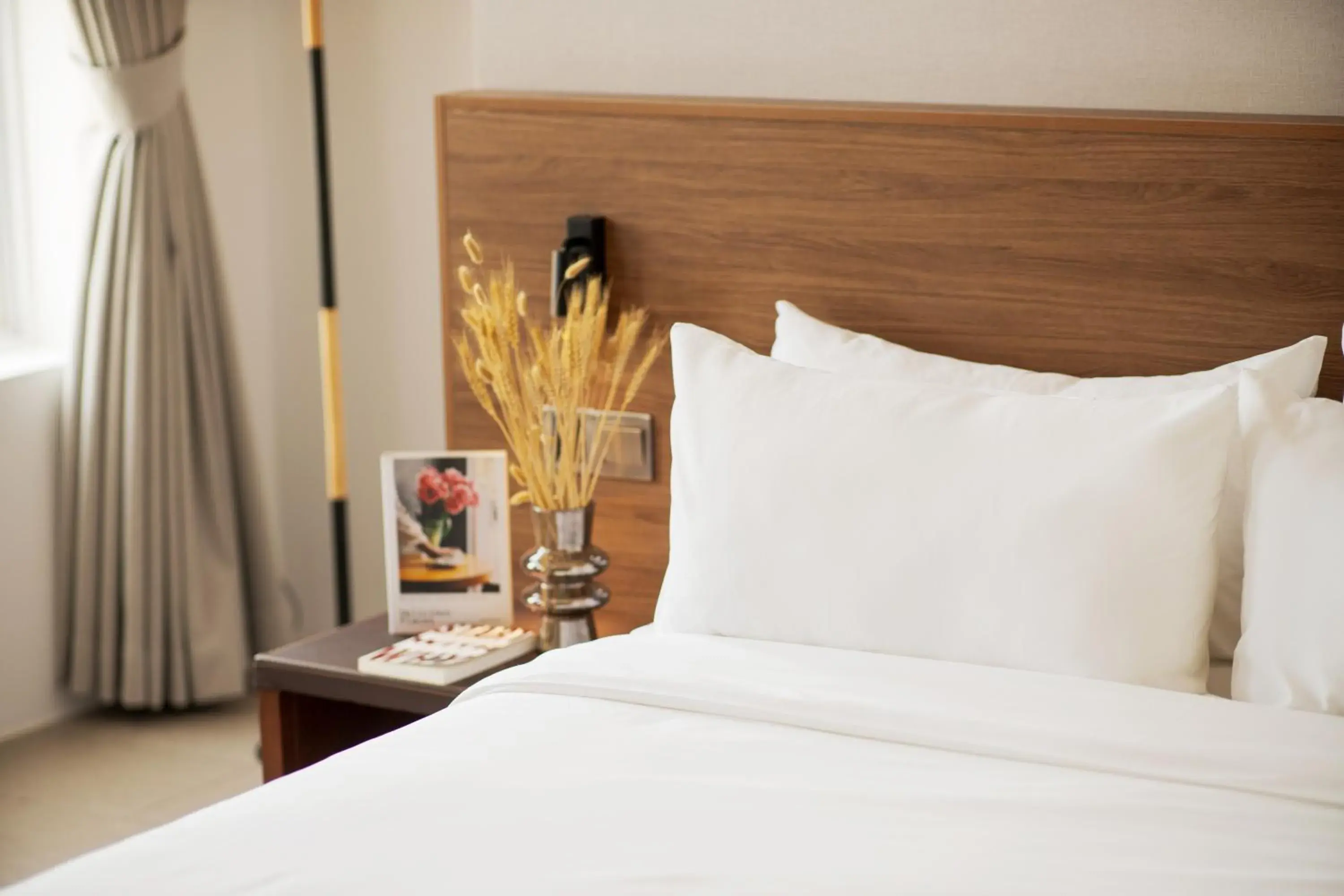 Guests, Bed in WH Hotel 310 Guests, Bed in WH Hotel 310