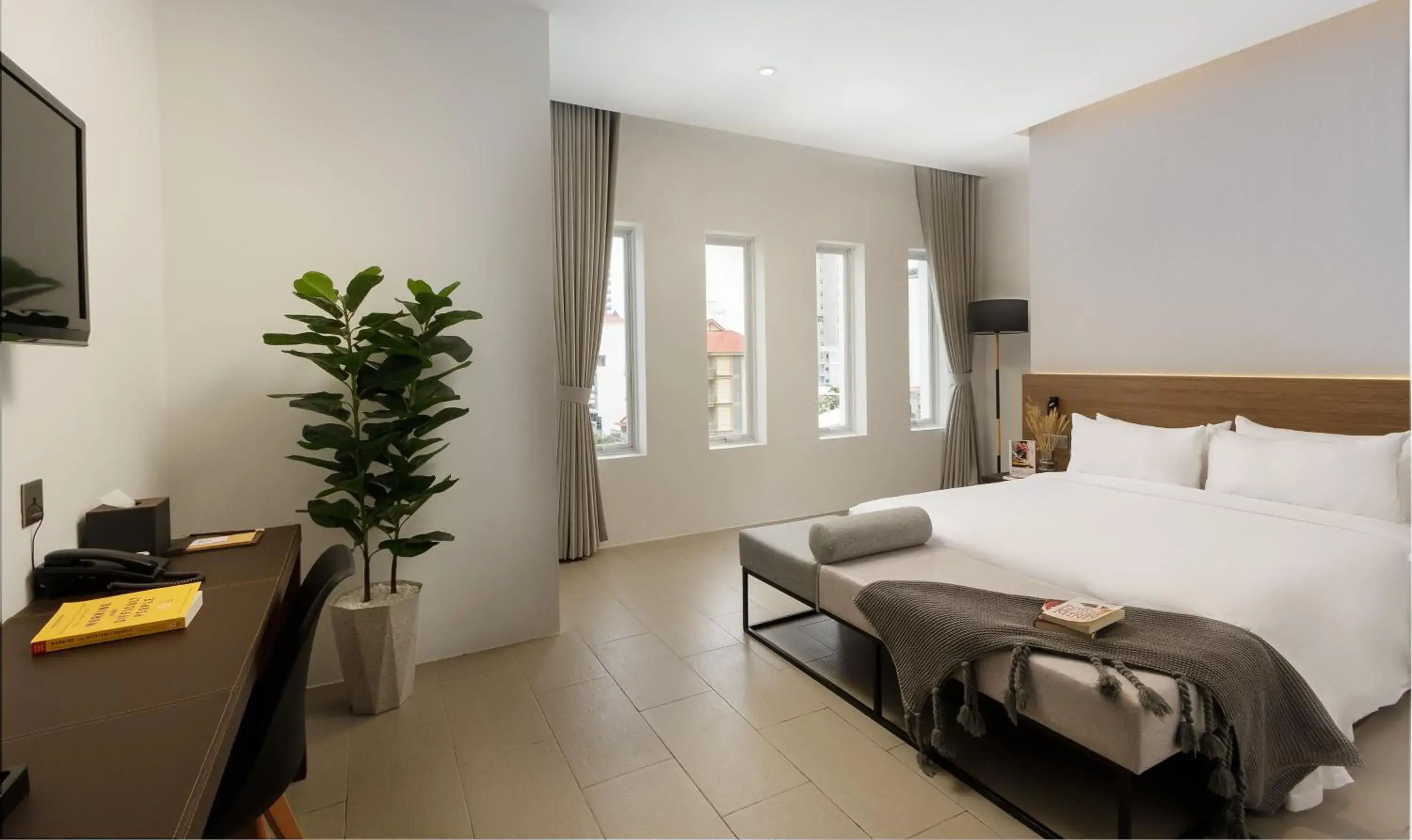 Bed in WH Hotel 310 Bed in WH Hotel 310