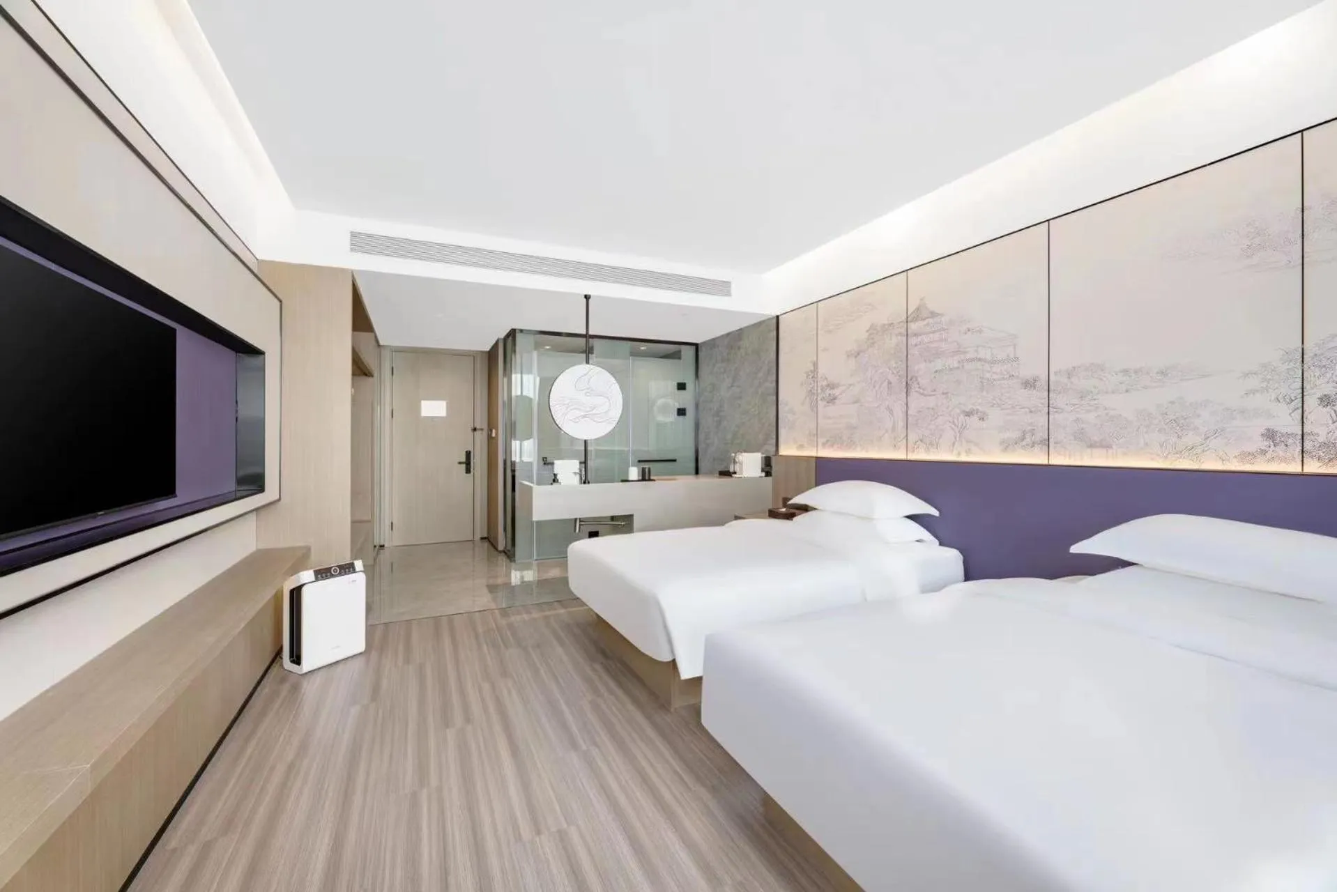 Photo of the whole room, Bed in New Century Mansion Hotel Cixi Guanhaiwei