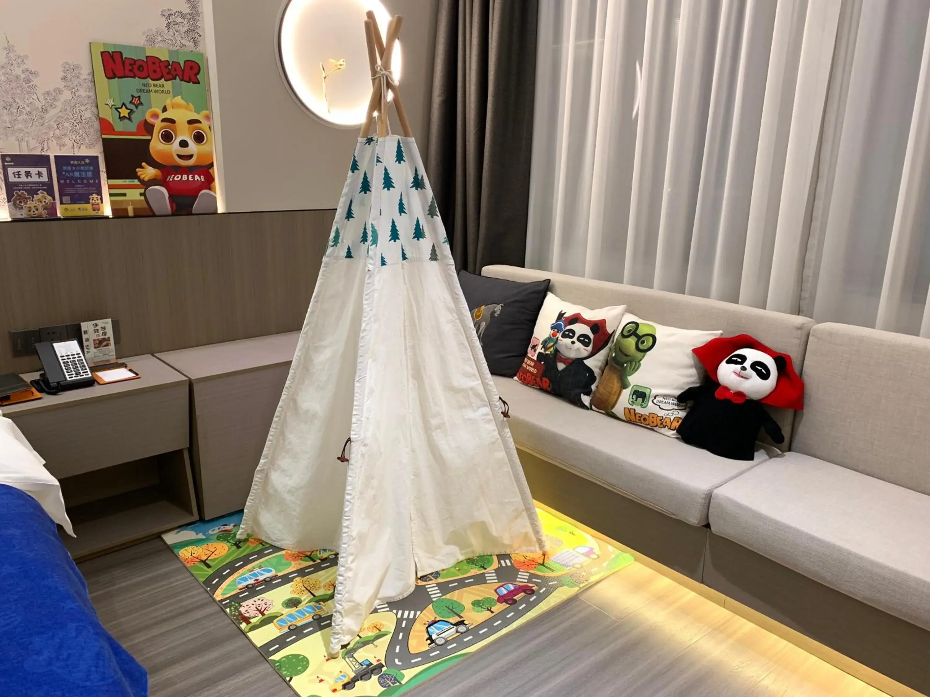 Photo of the whole room, Bed in New Century Mansion Hotel Cixi Guanhaiwei Photo of the whole room, Bed in New Century Mansion Hotel Cixi Guanhaiwei