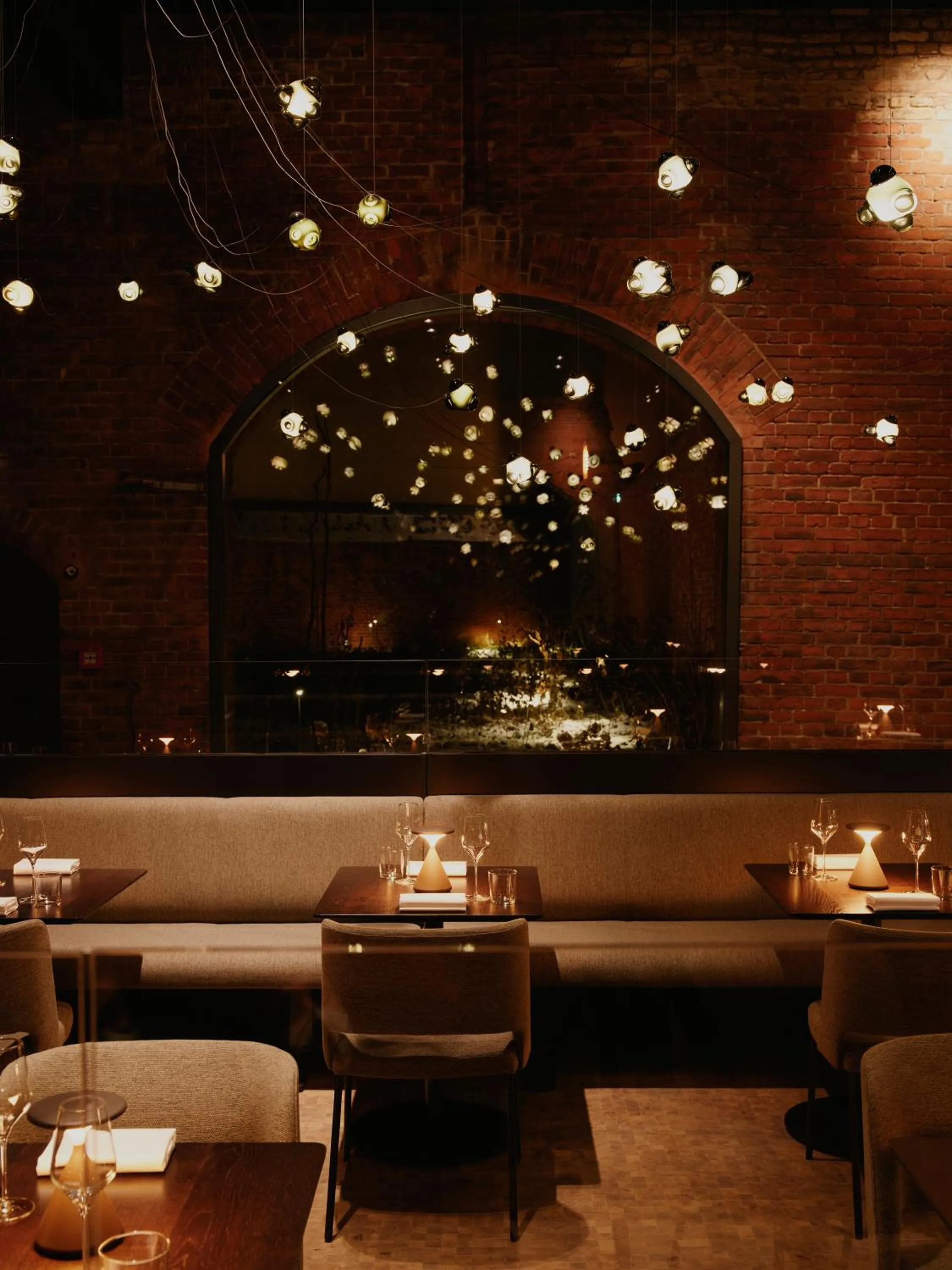 Restaurant/places to eat in Wilmina Apartments & Lofts