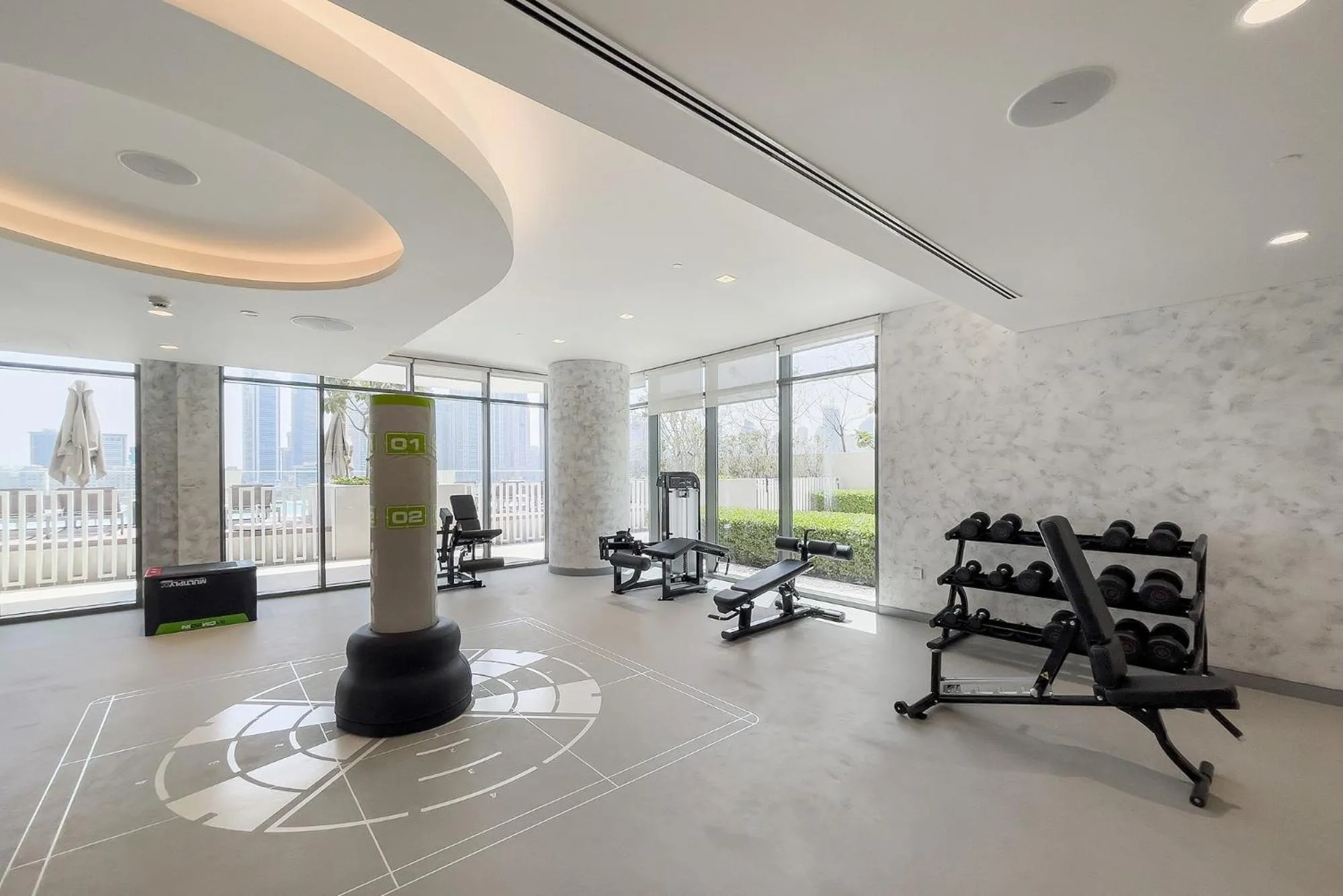 Fitness centre/facilities in Chic Apartments in Marina Vista Emaar Beachfront