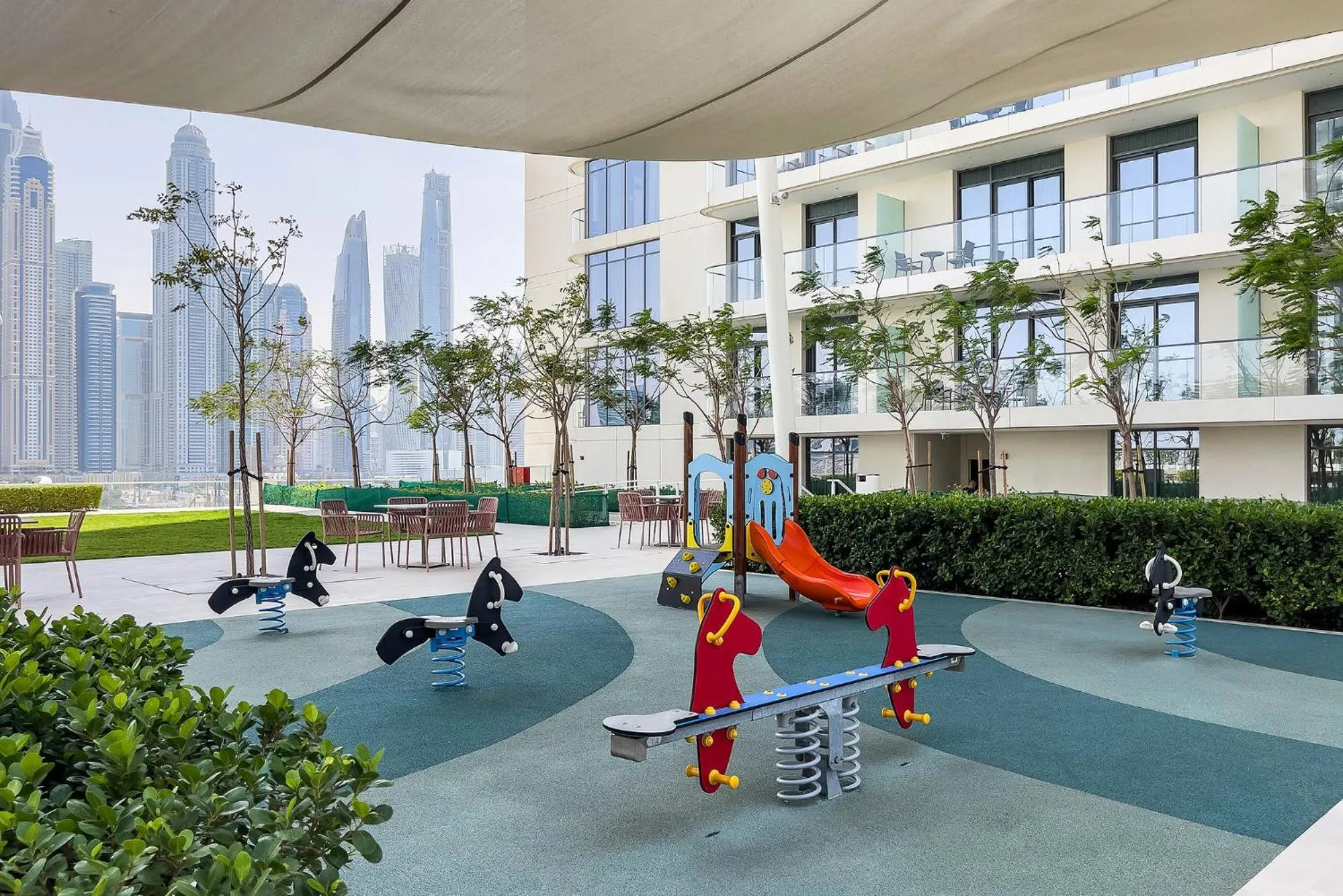 Children play ground in Chic Apartments in Marina Vista Emaar Beachfront