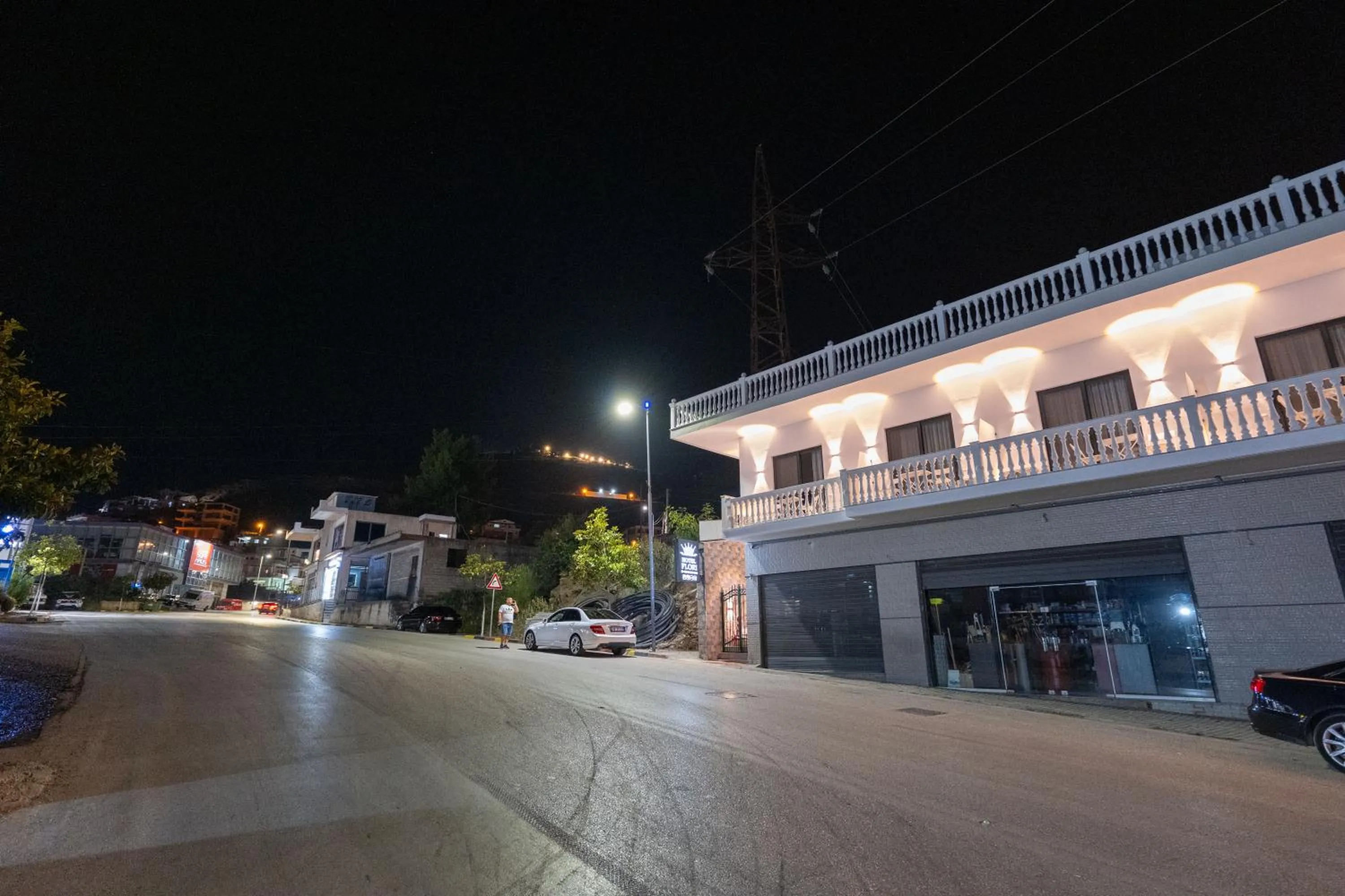 Property building in Hotel Flori