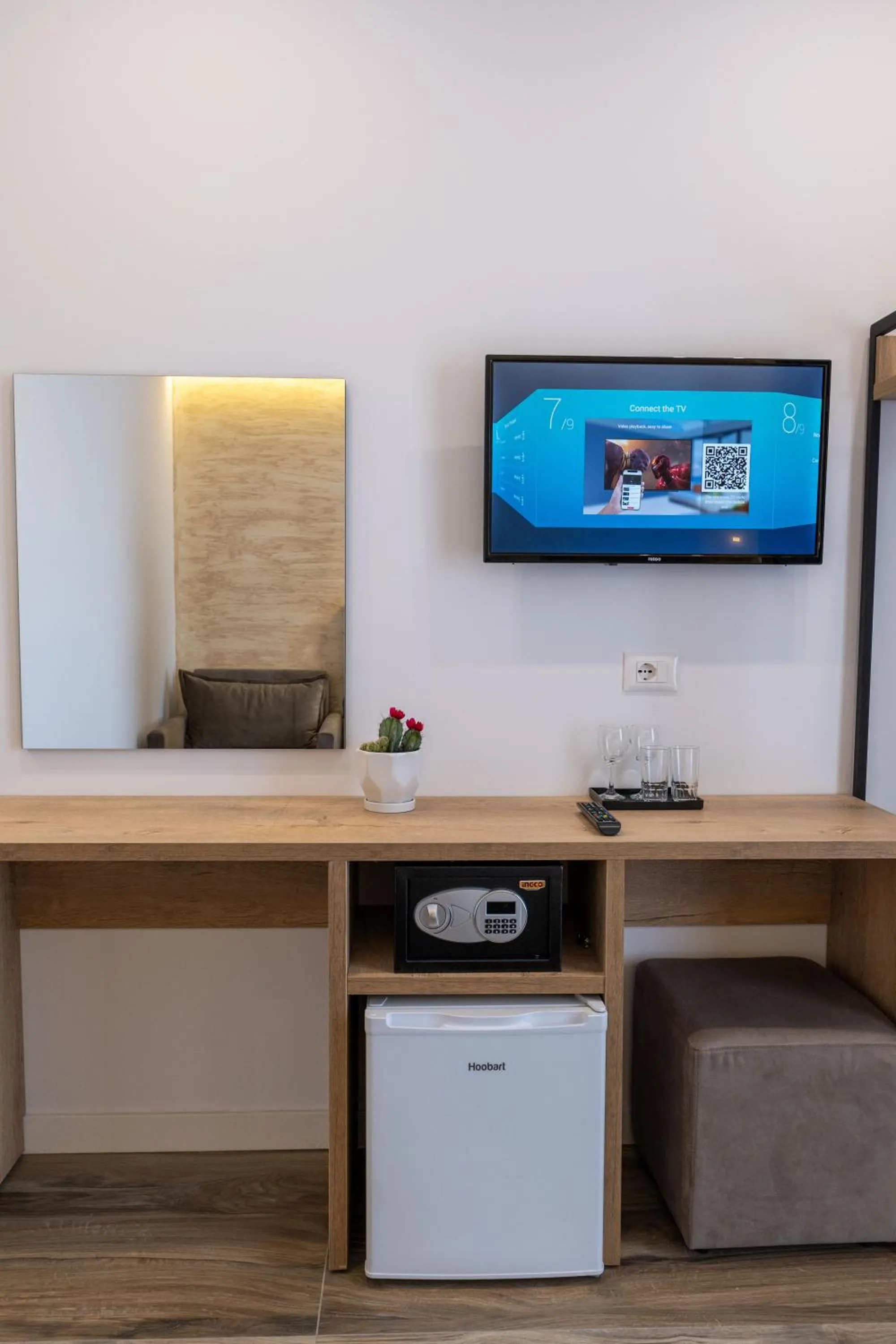 TV and multimedia in Hotel Flori