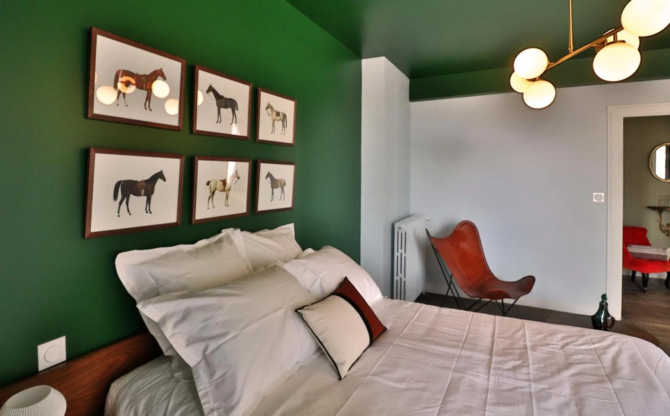 Bed in Le25 Parahotellerie