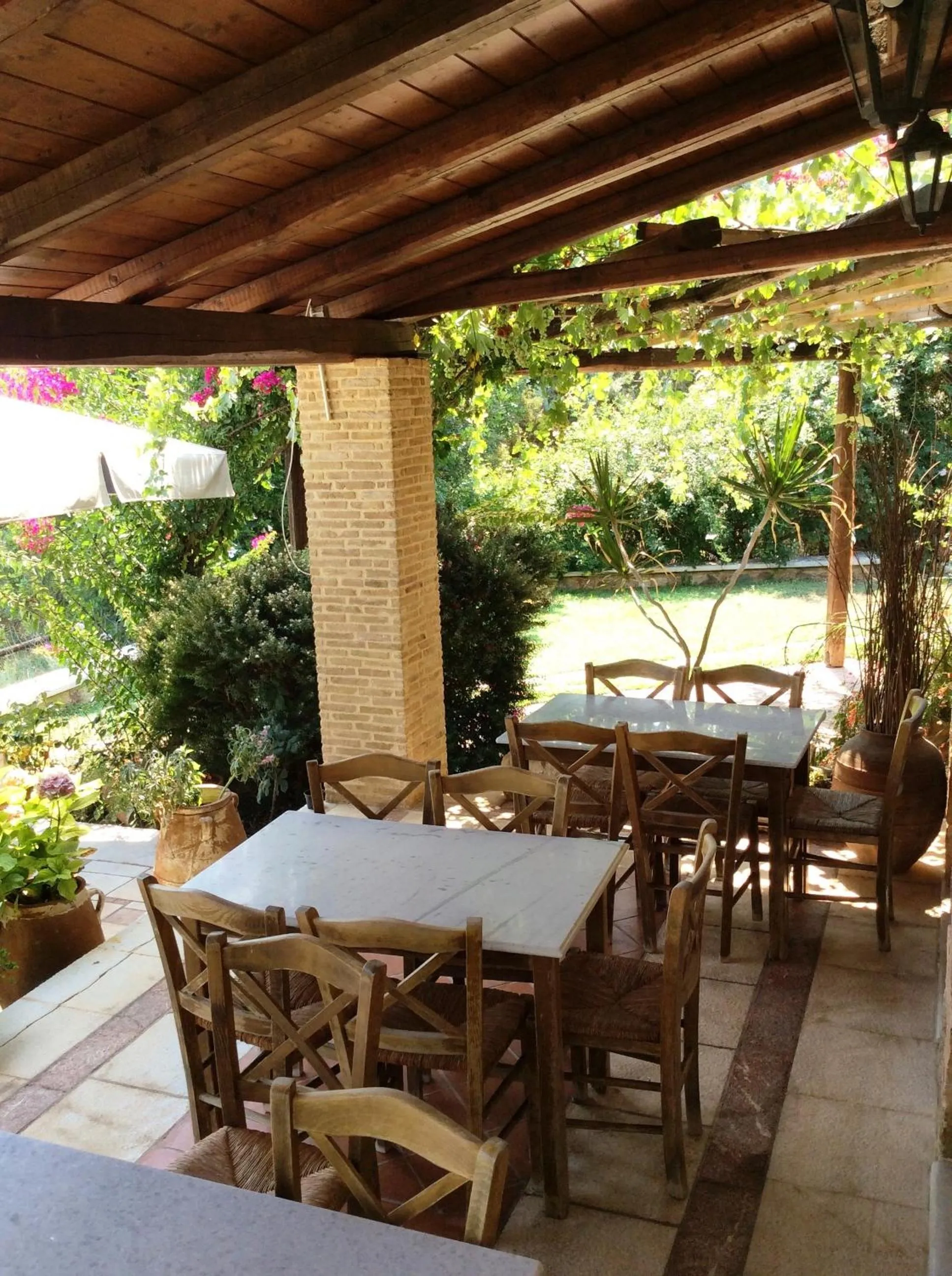 Lounge or bar in Angelica Villas Hotel Apartments