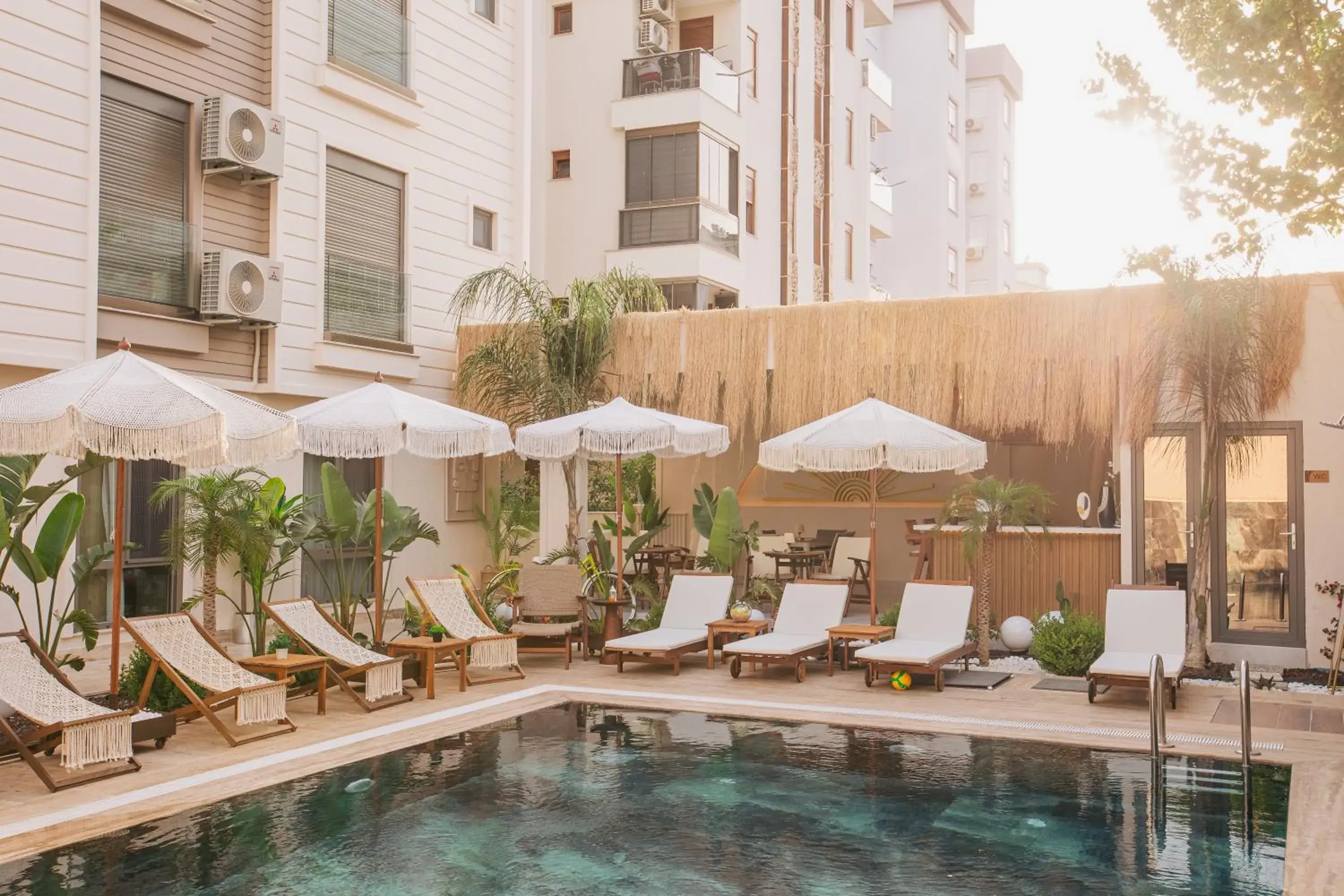 Los Suites Los Suites