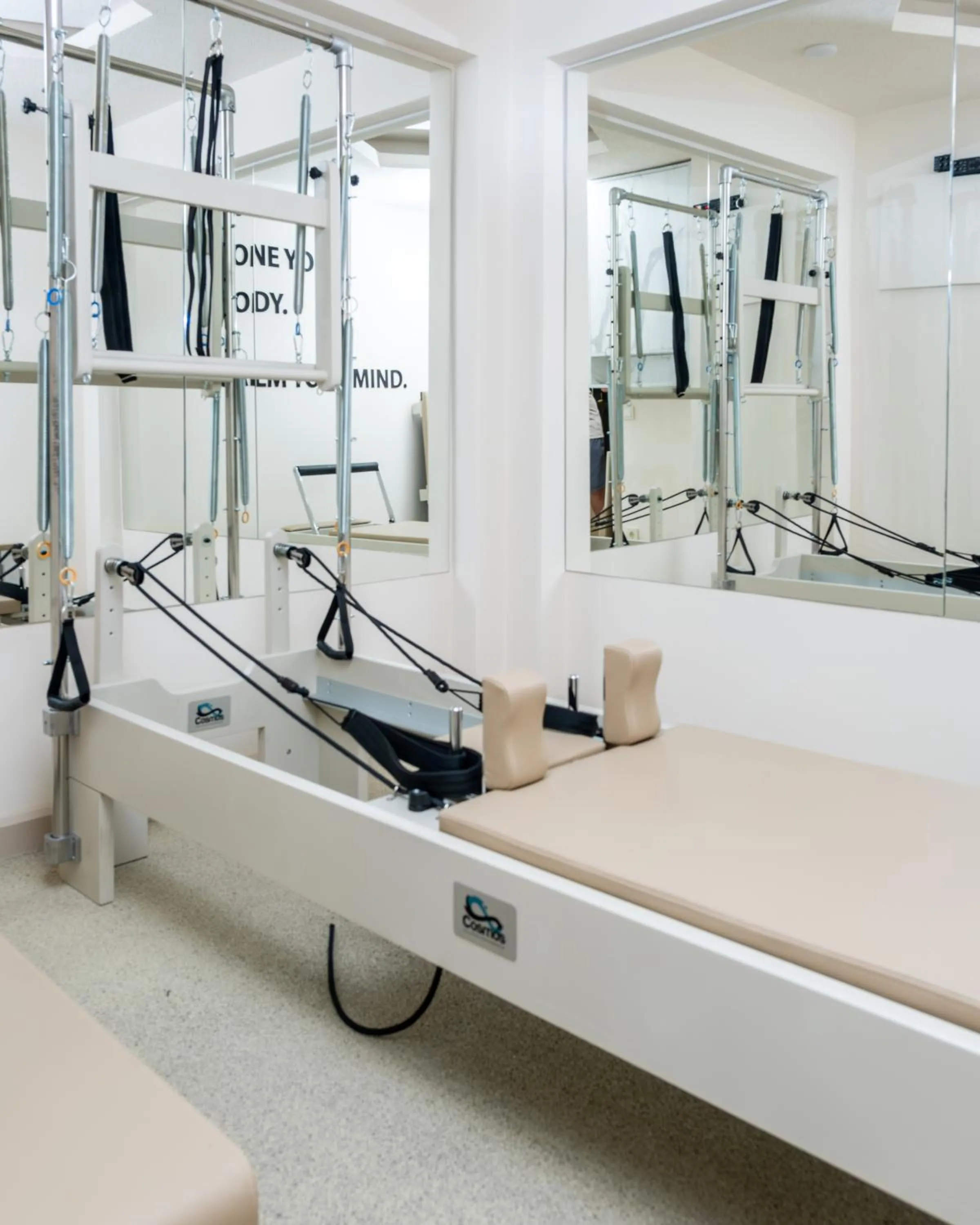 Fitness centre/facilities in Los Suites