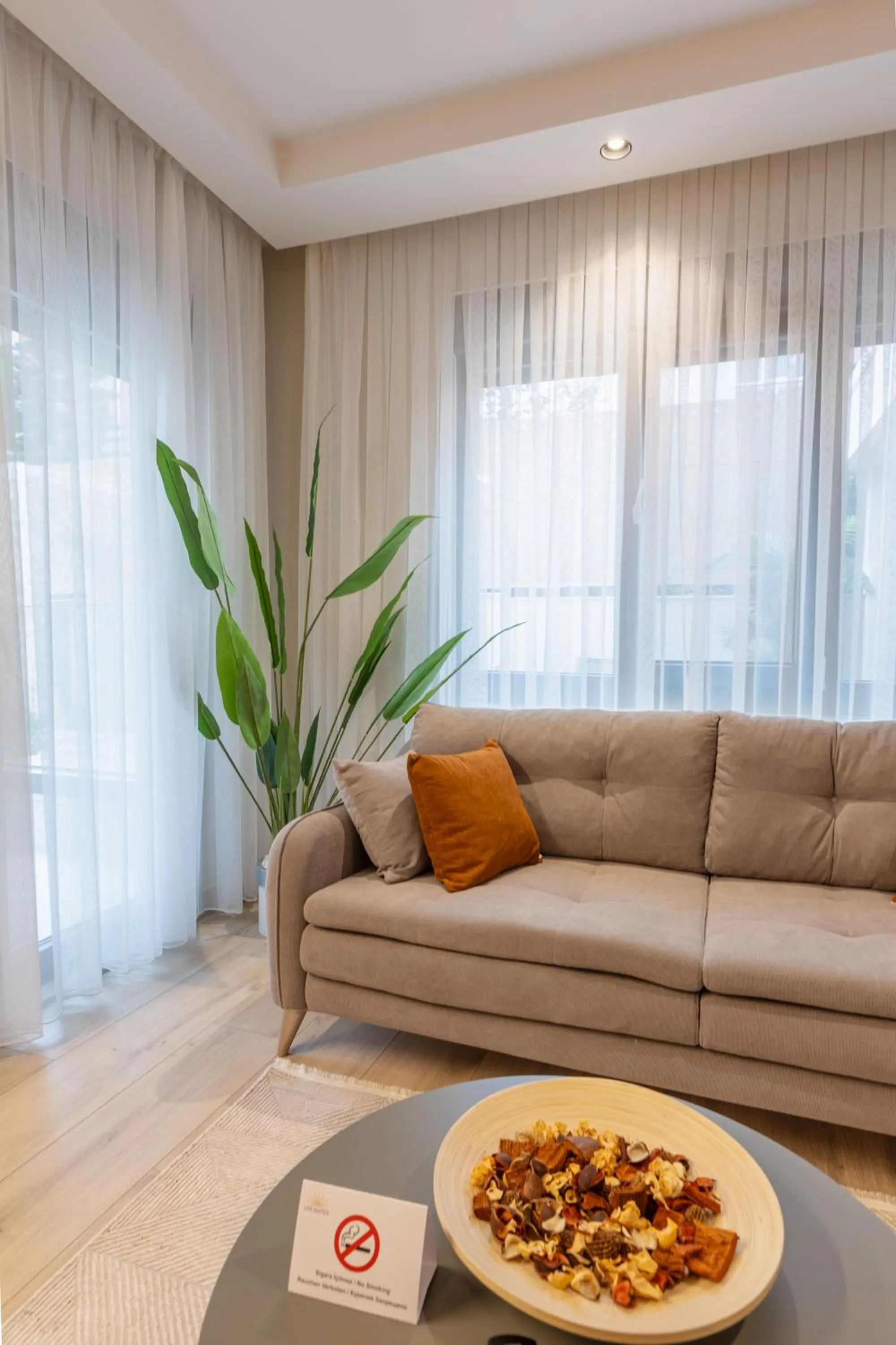 Living room in Los Suites