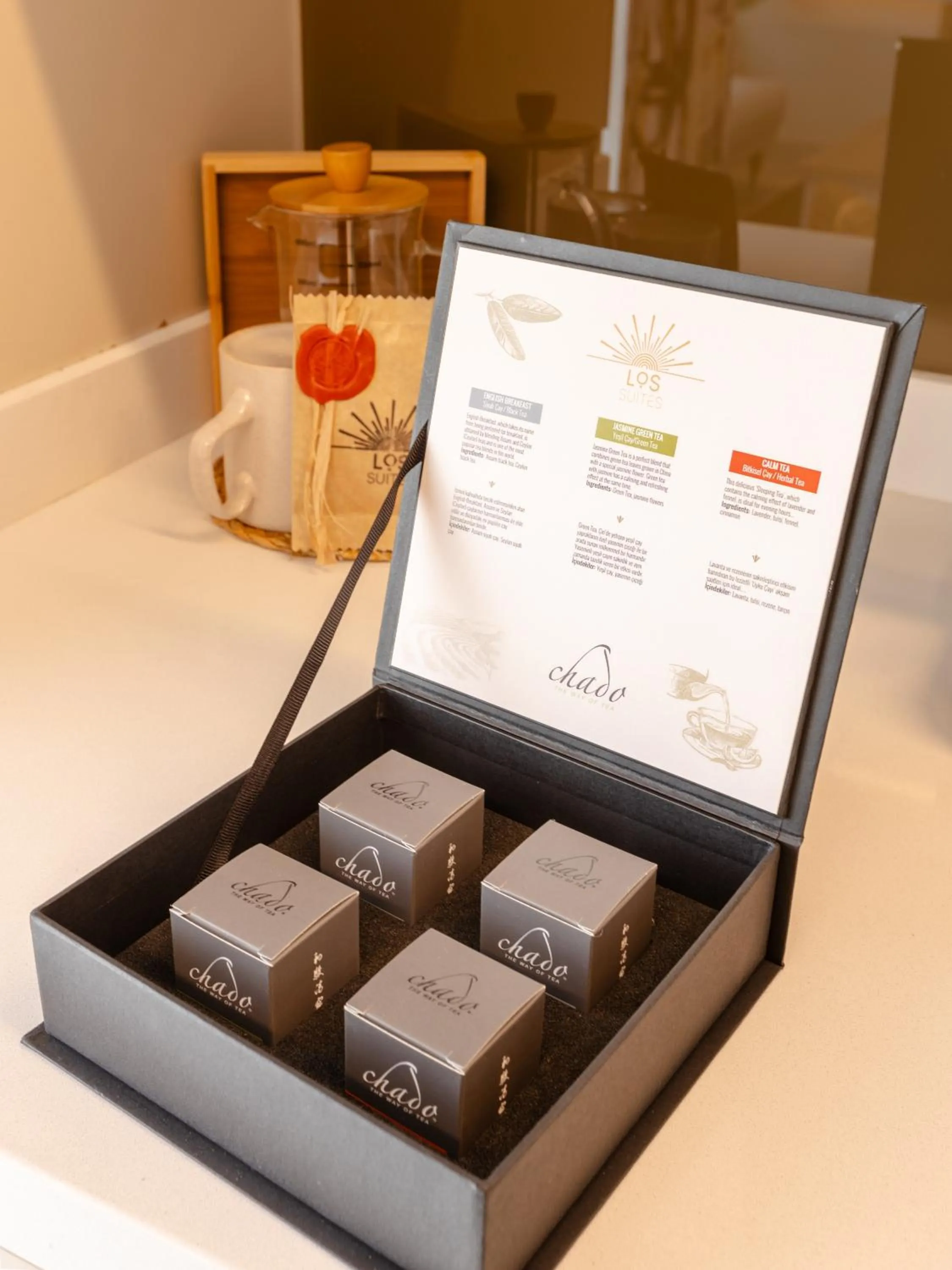 Coffee/tea facilities in Los Suites