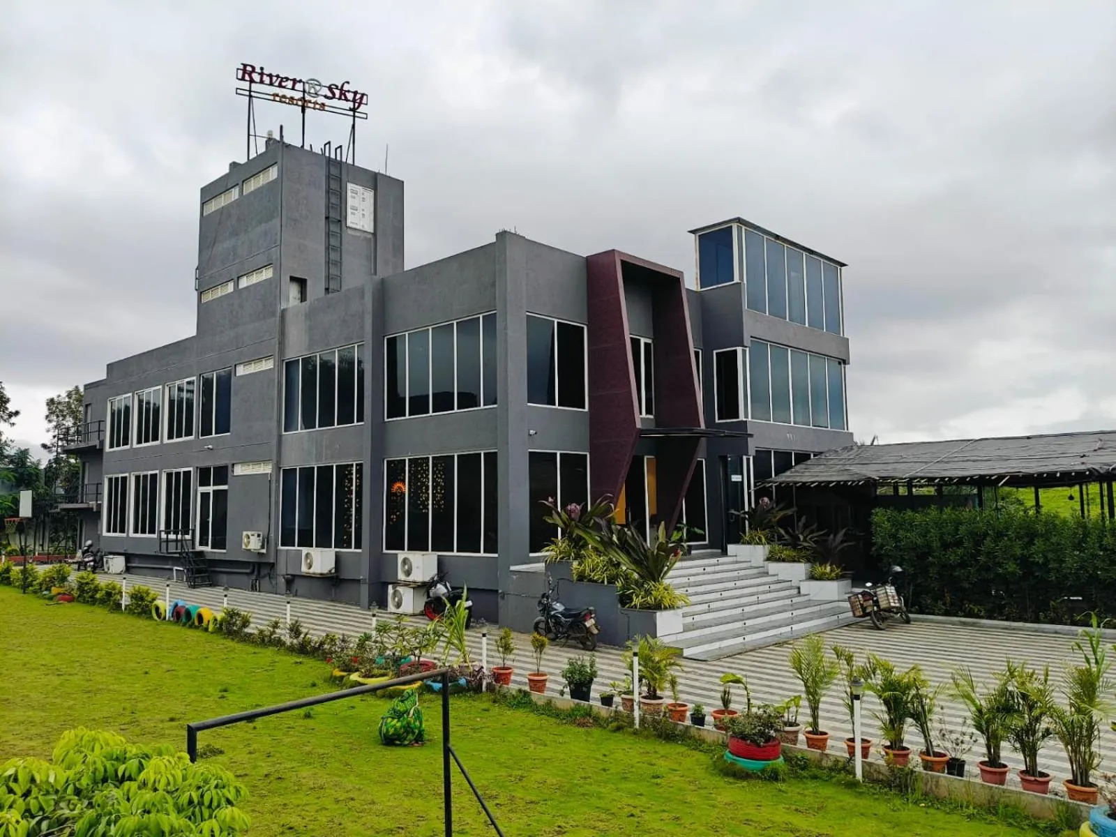 Property building in River An Sky Resort