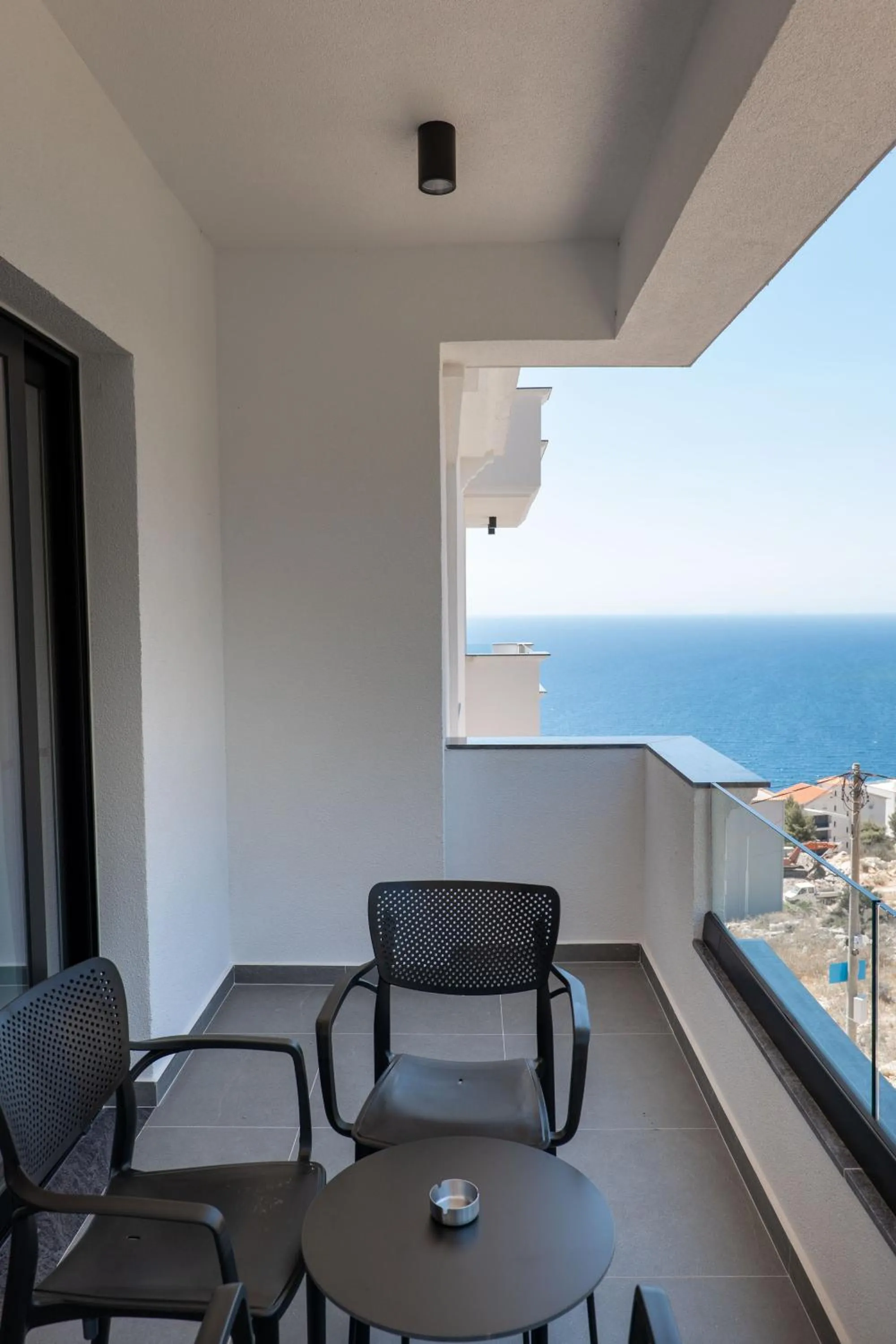 Balcony/Terrace in Arrei Hotel