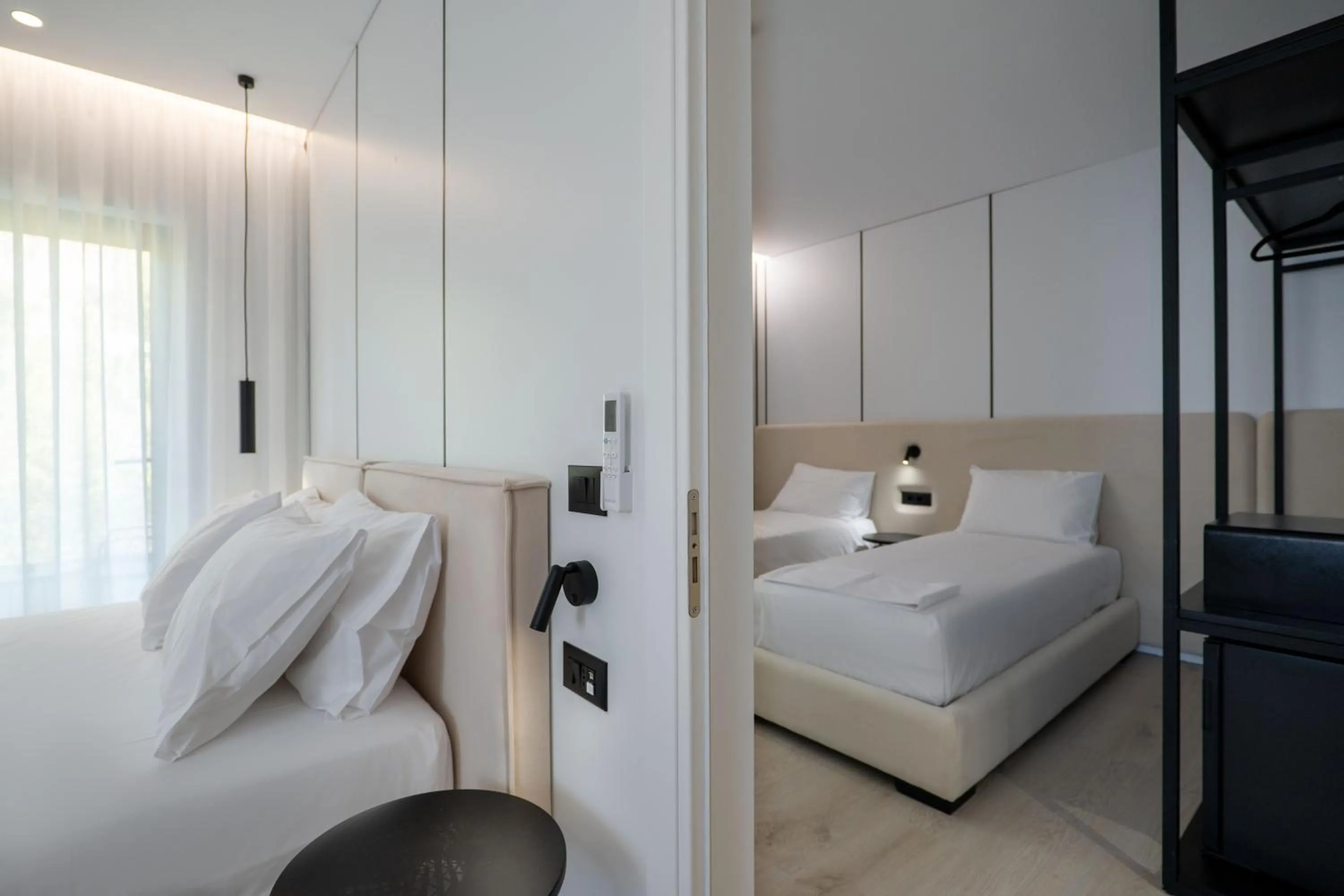 Photo of the whole room, Bed in Arrei Hotel