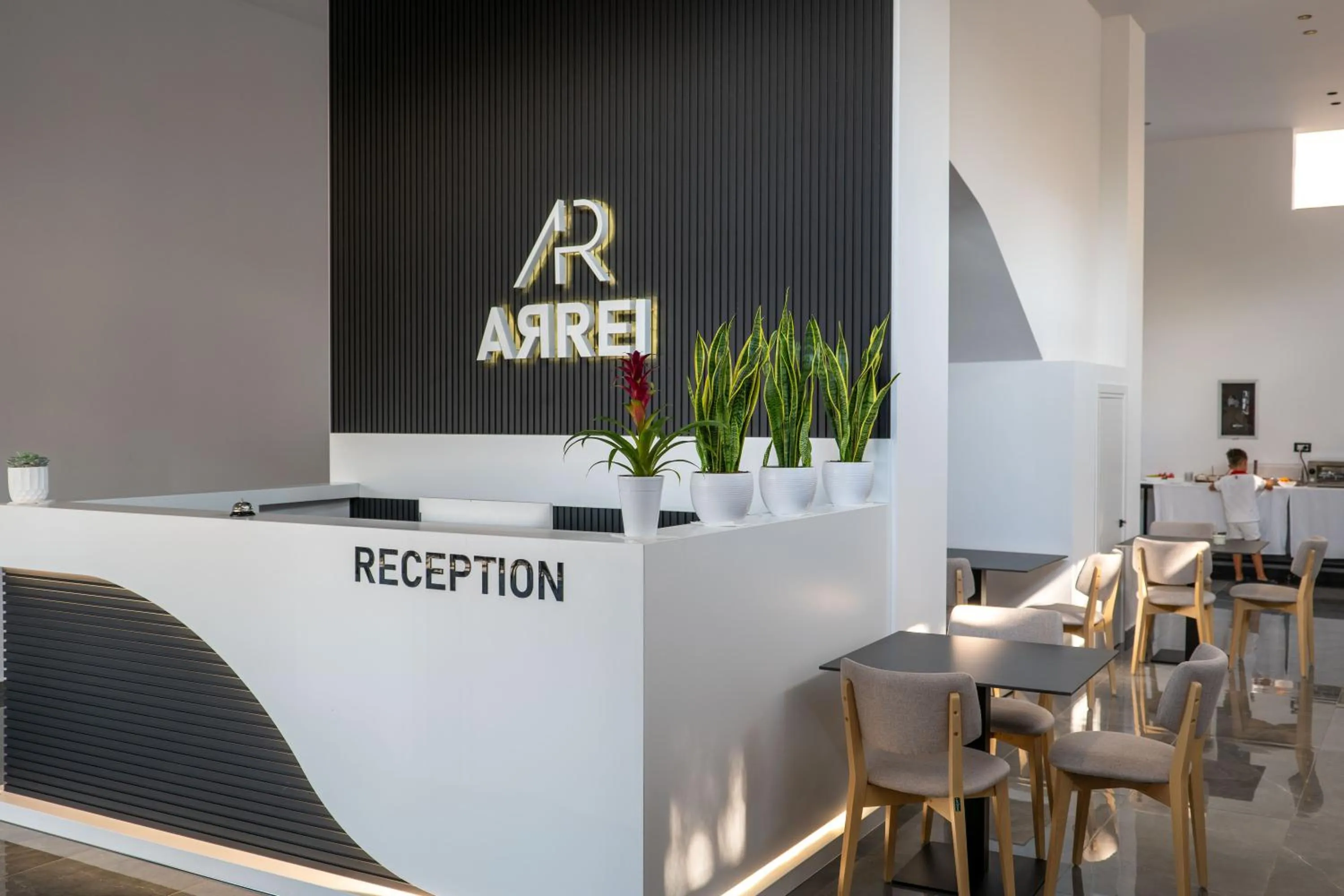 Lobby or reception in Arrei Hotel