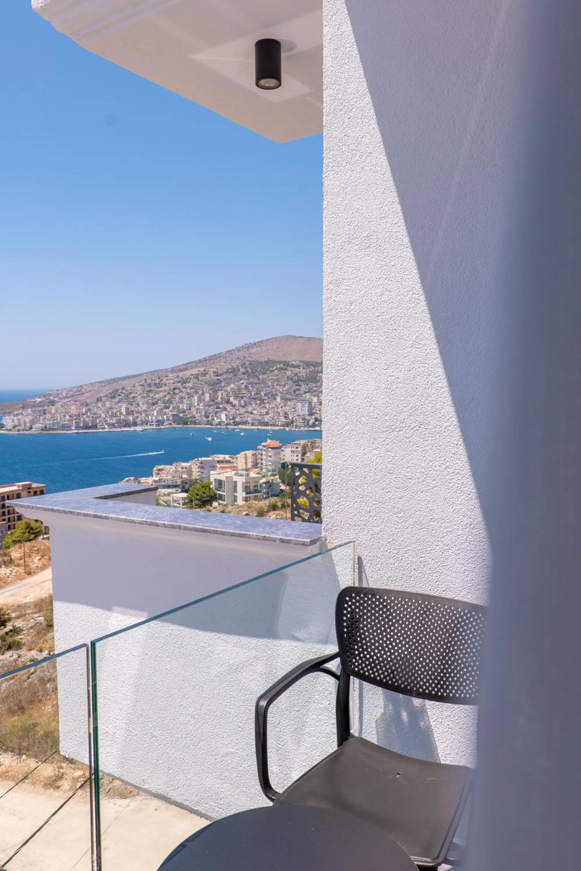 Balcony/Terrace in Arrei Hotel