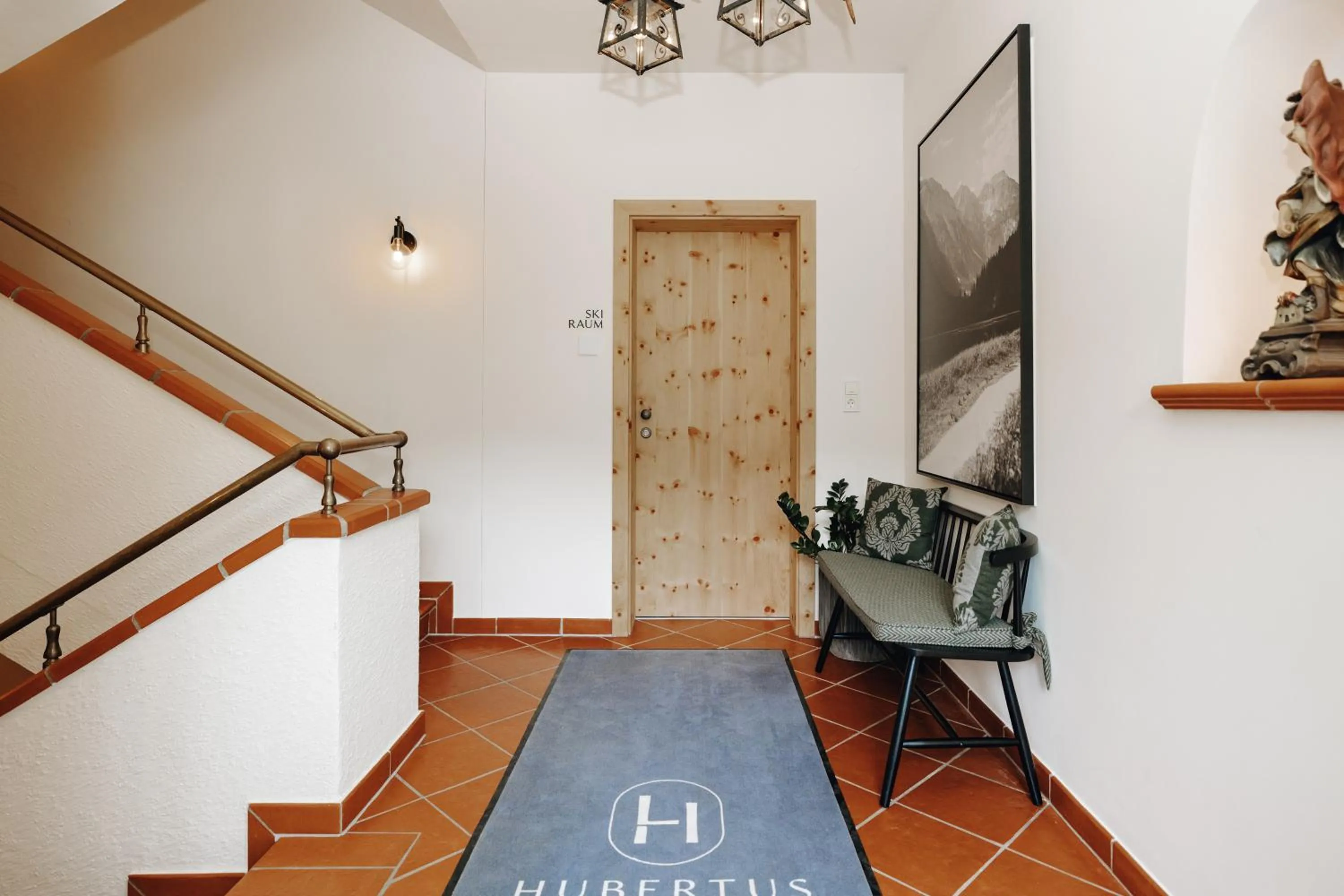 Facade/entrance in Hubertus - Das Landhaus