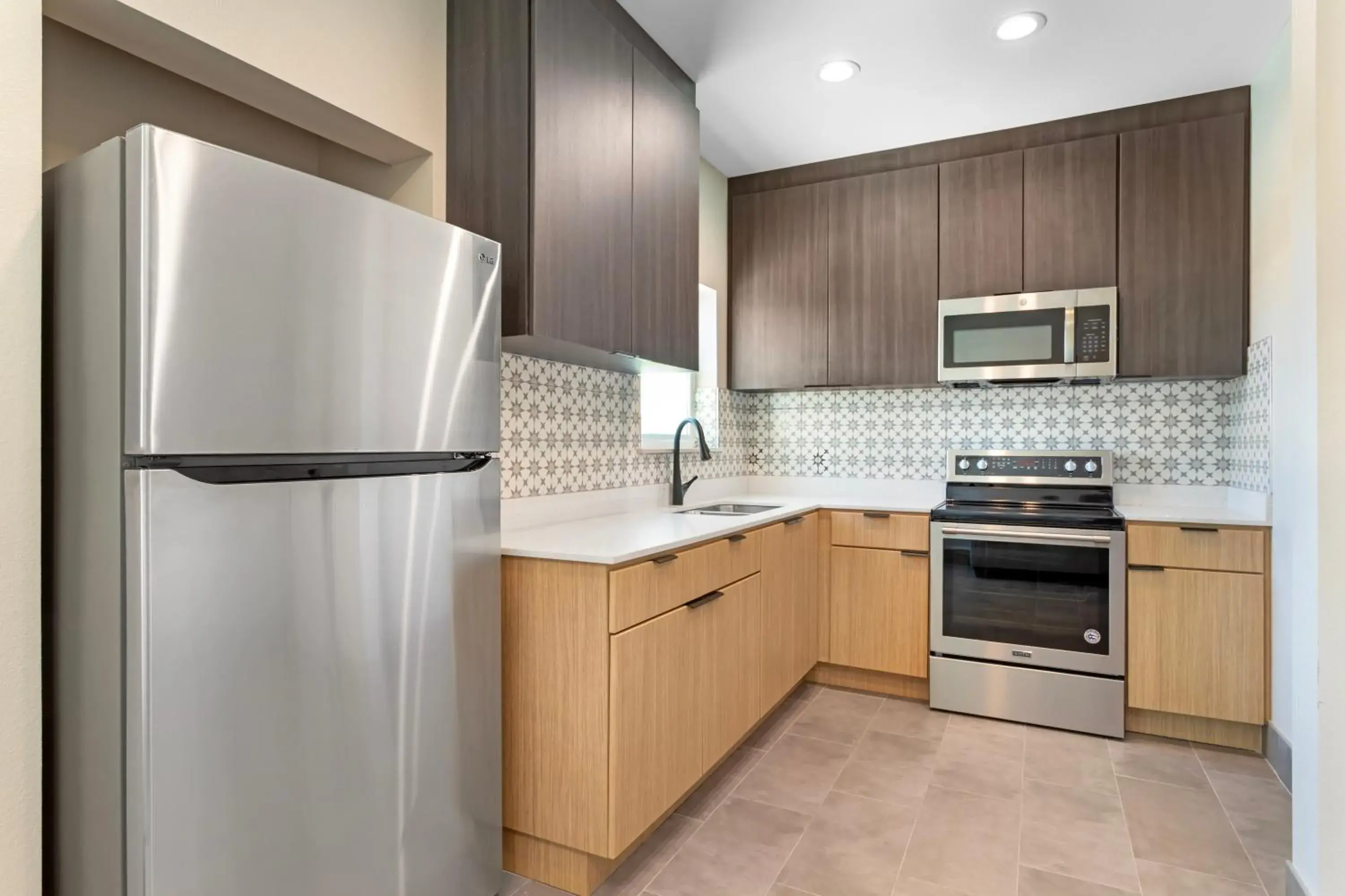 Clarion Pointe Clarion Pointe