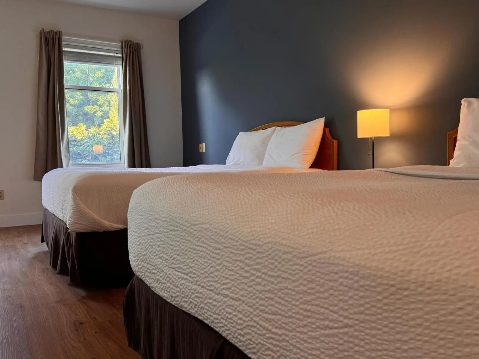 Suite with Balcony in Stone Willow Inn