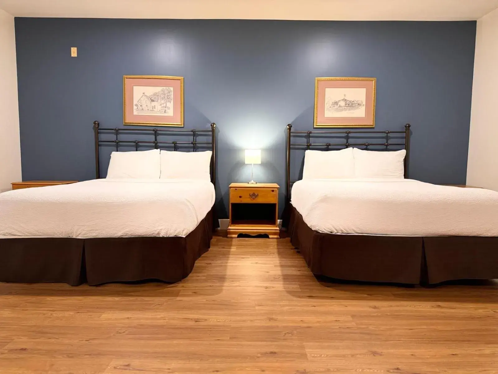 Executive Suite in Stone Willow Inn Executive Suite in Stone Willow Inn