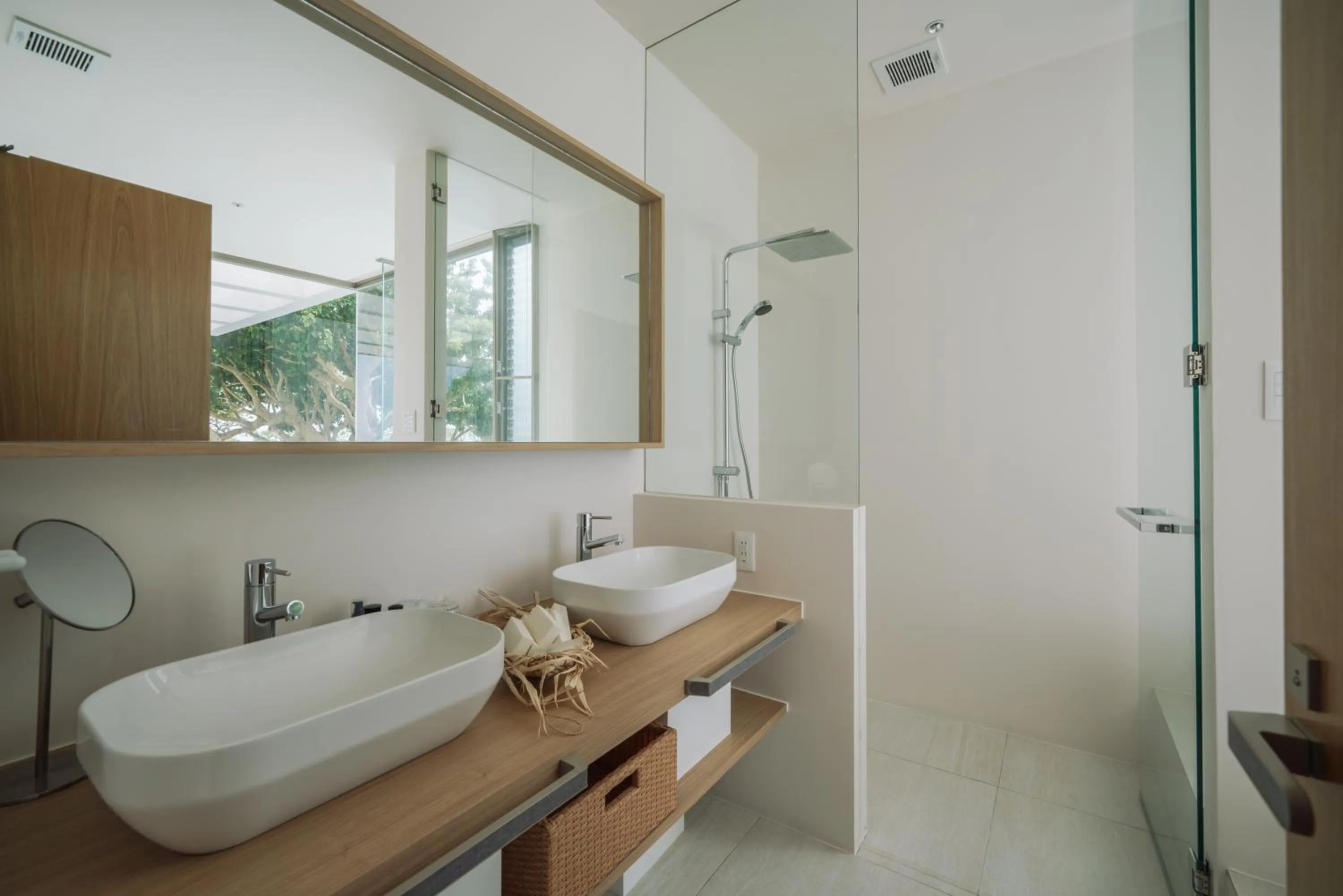 Bathroom in THE PANALI