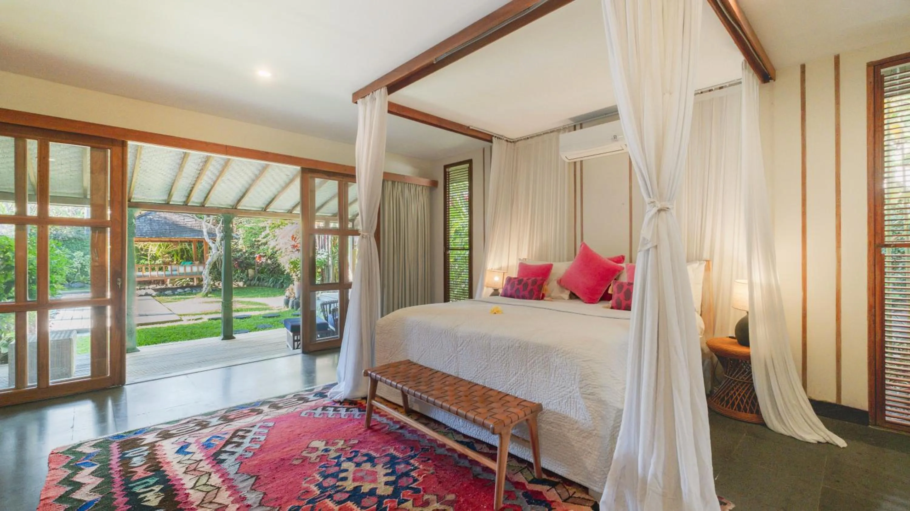 Desa Roro Estate by Villa Finder