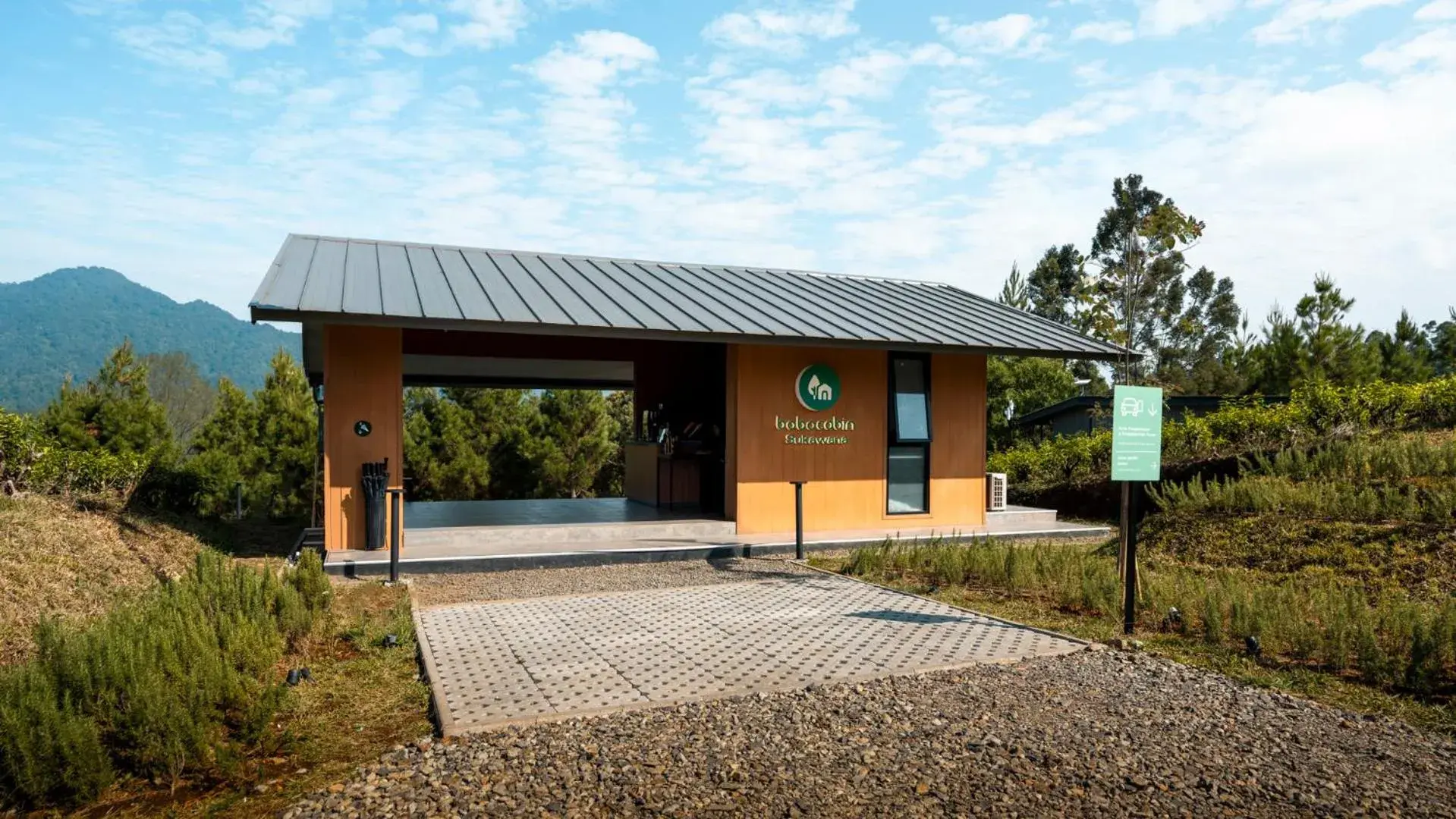 Lobby or reception in Bobocabin Sukawana, Bandung Lobby or reception in Bobocabin Sukawana, Bandung