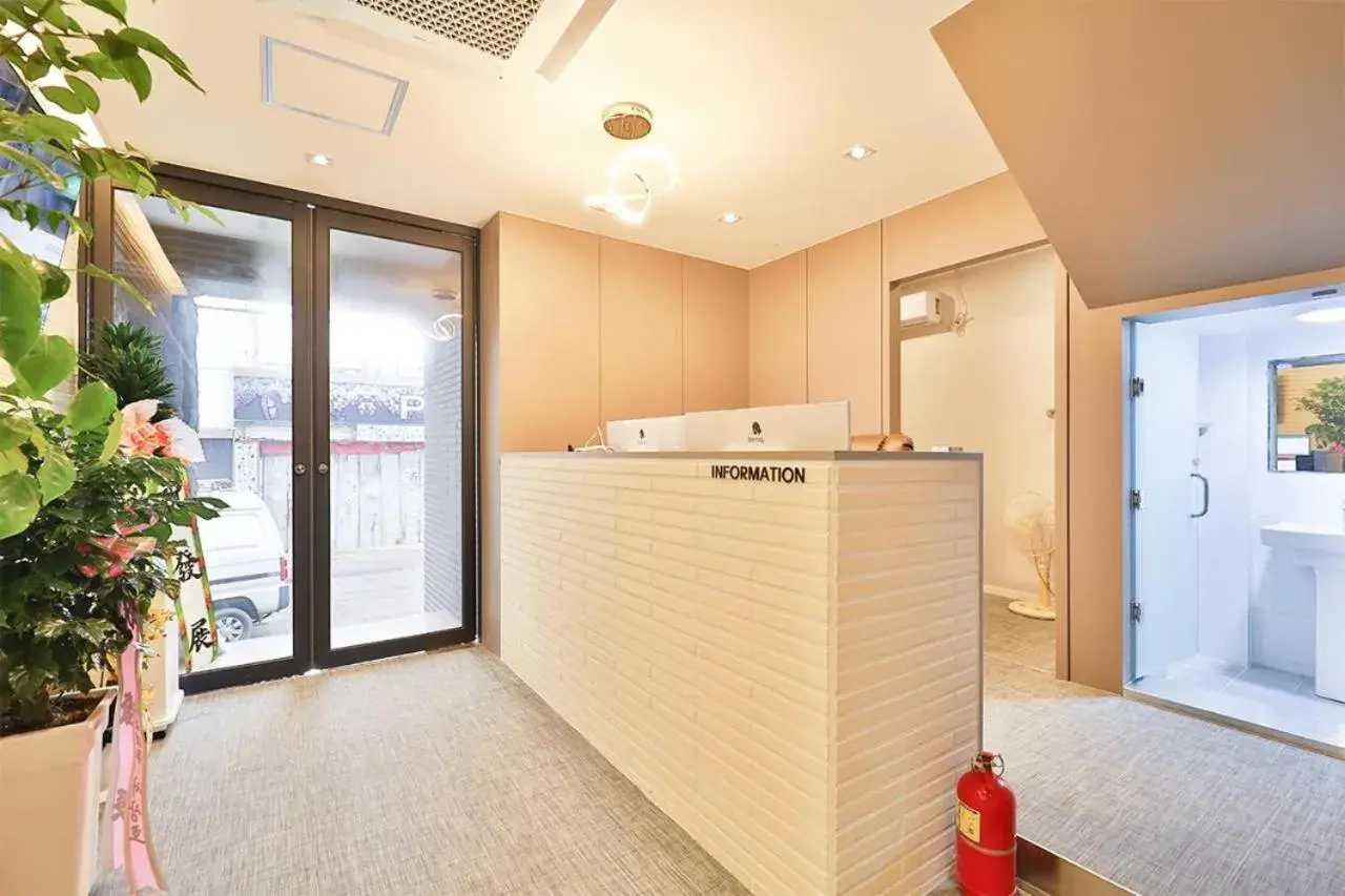 Lobby or reception in Gongdam Stay Hotel Ulsan Samsan Lobby or reception in Gongdam Stay Hotel Ulsan Samsan