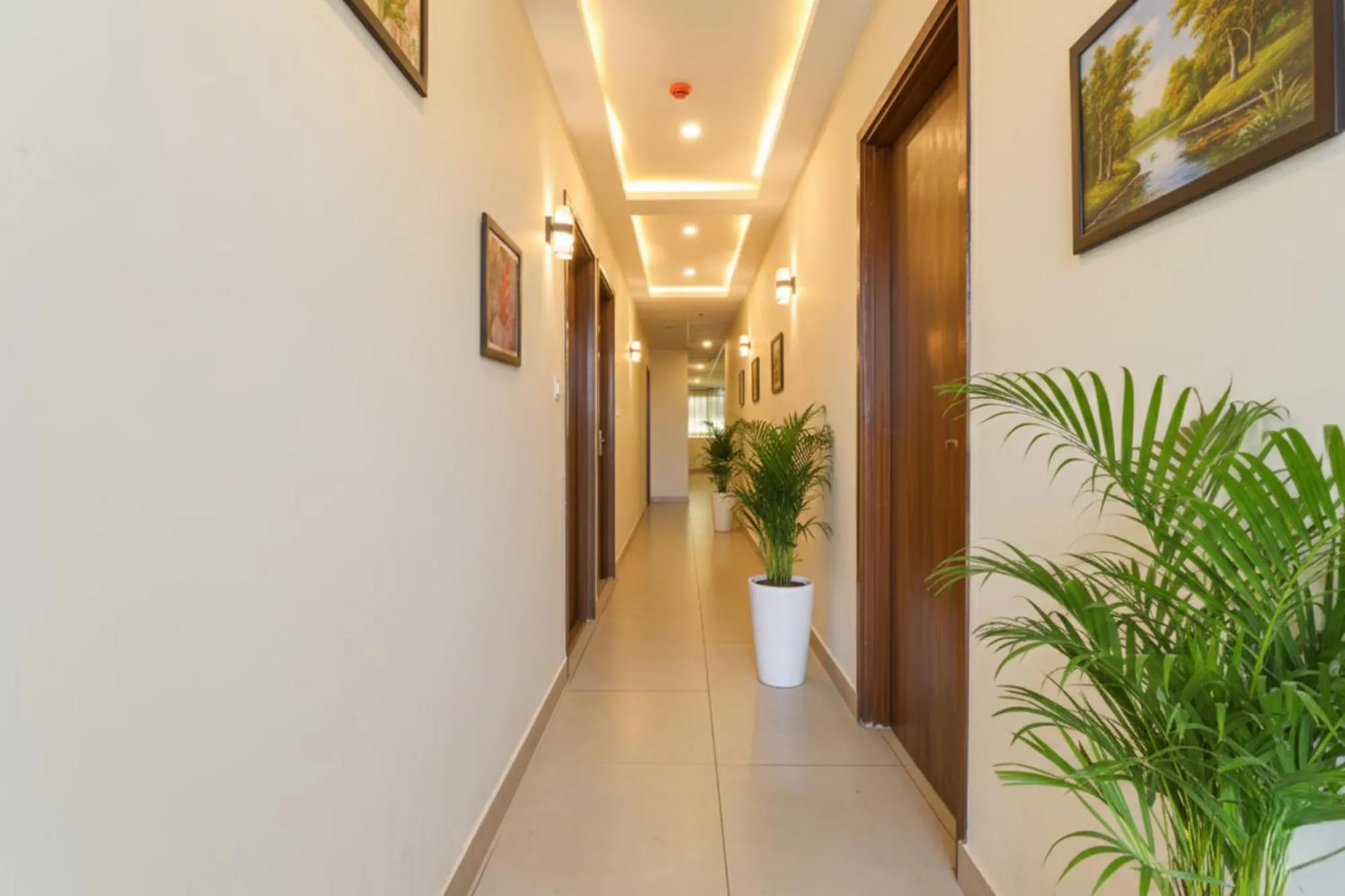 FabHotel LFC